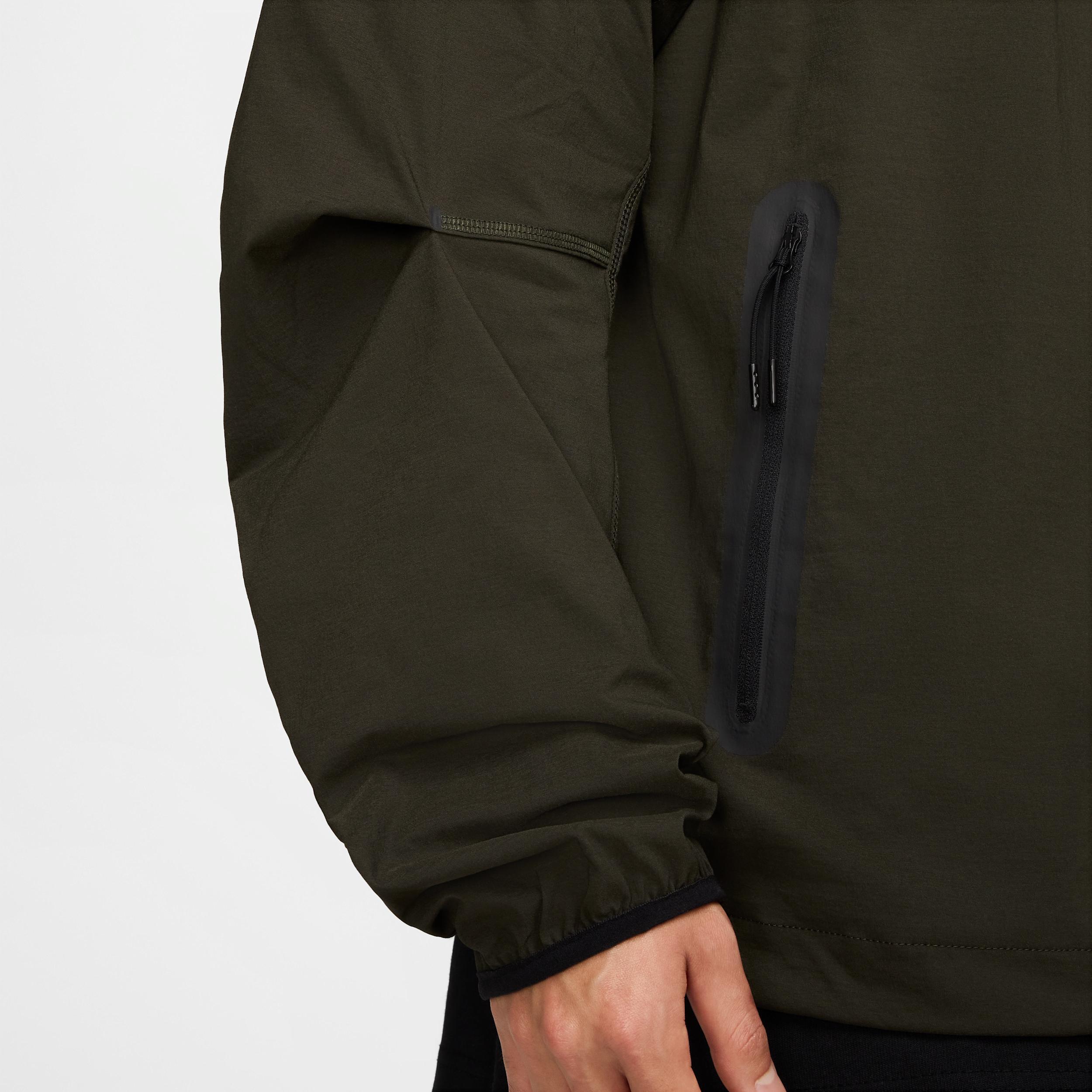 Nike Men's Tech Woven Jacket Product Image