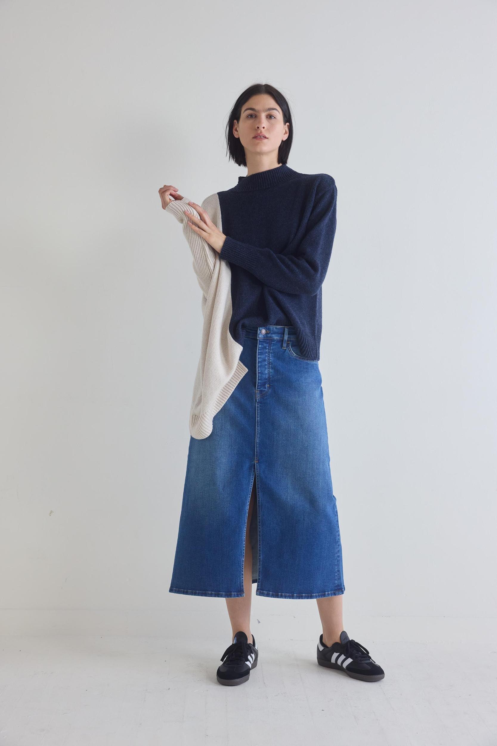 The 90's Denim Midi Skirt Product Image