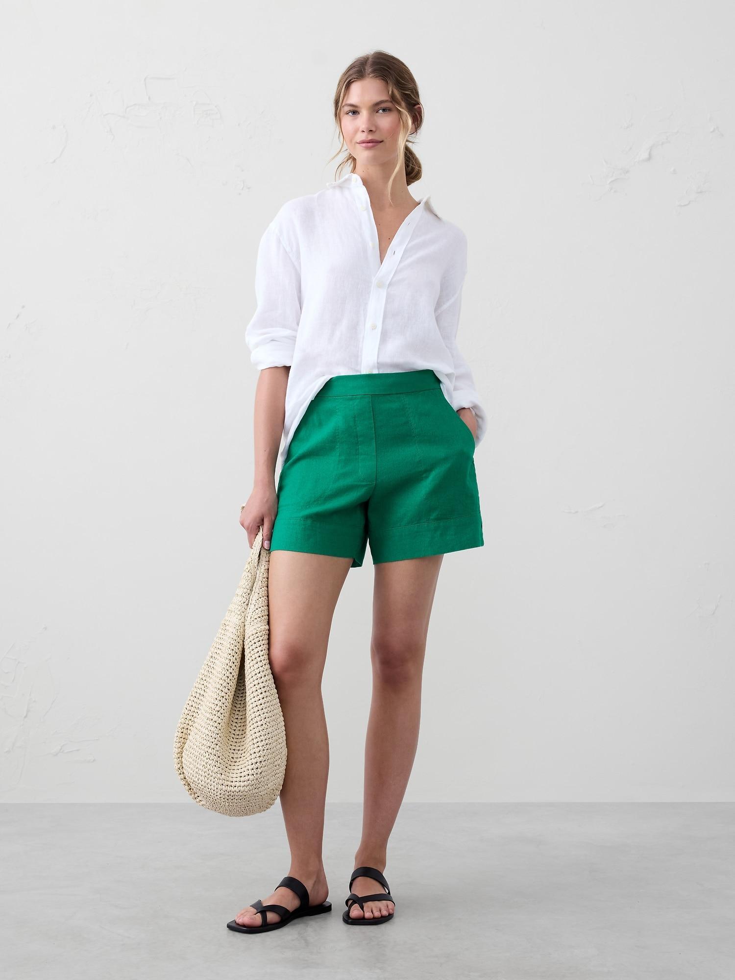 Linen-Blend Pull-On Short Product Image