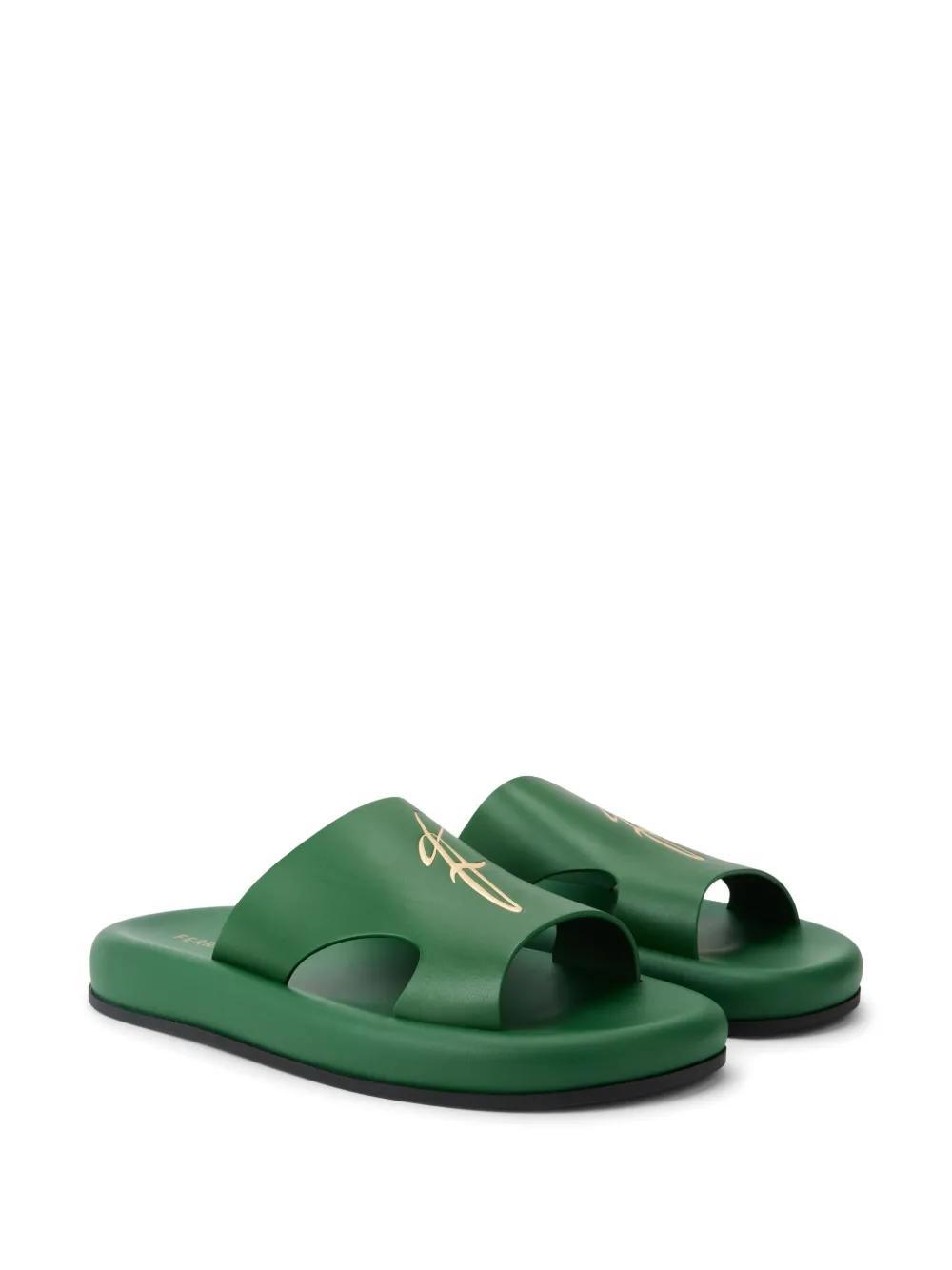 logo-embossed leather slides Product Image