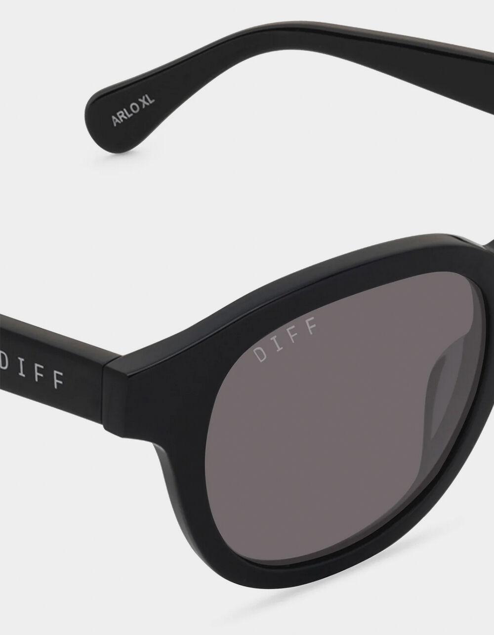 DIFF EYEWEAR Arlo XL Polarized Sunglasses - BLK/SMOKE Product Image