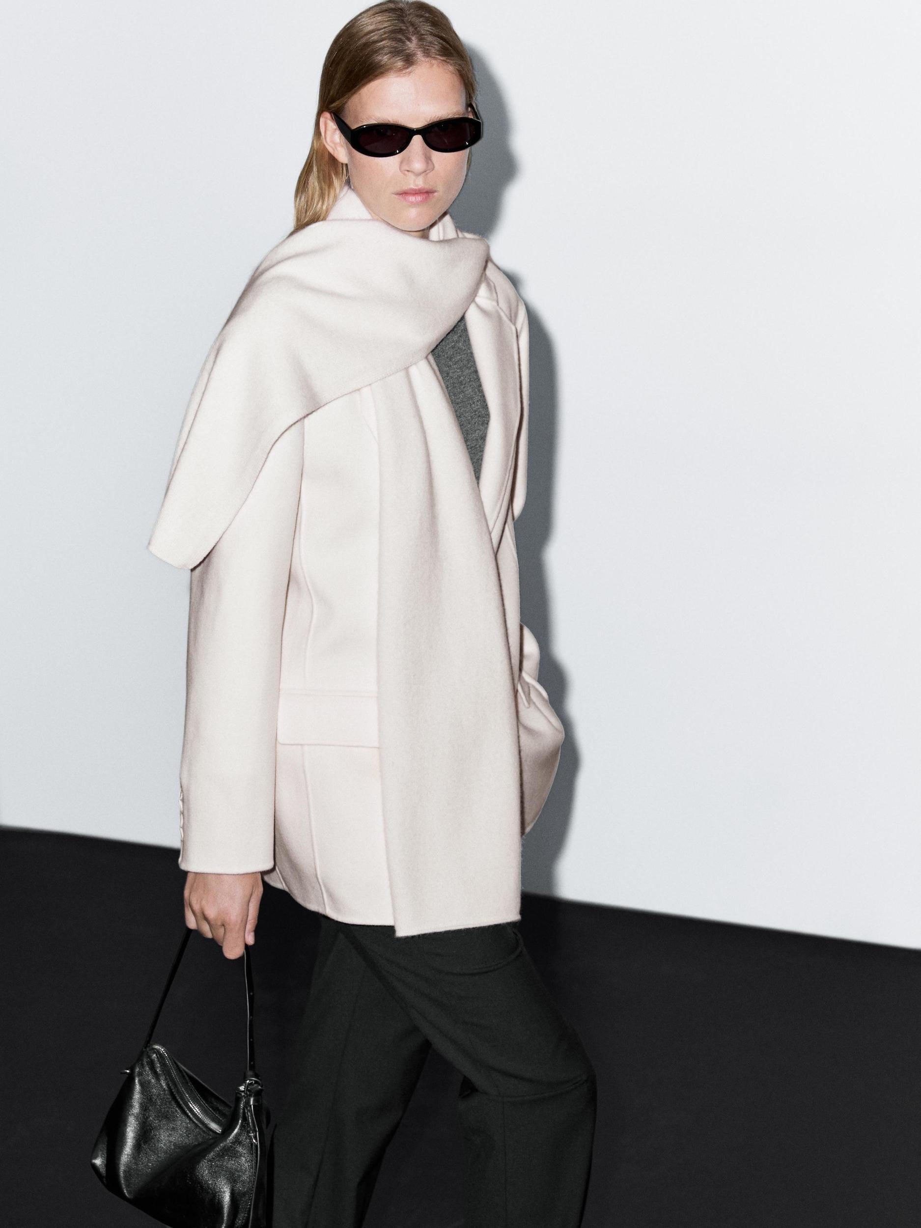 Wool blend blazer with scarf Product Image