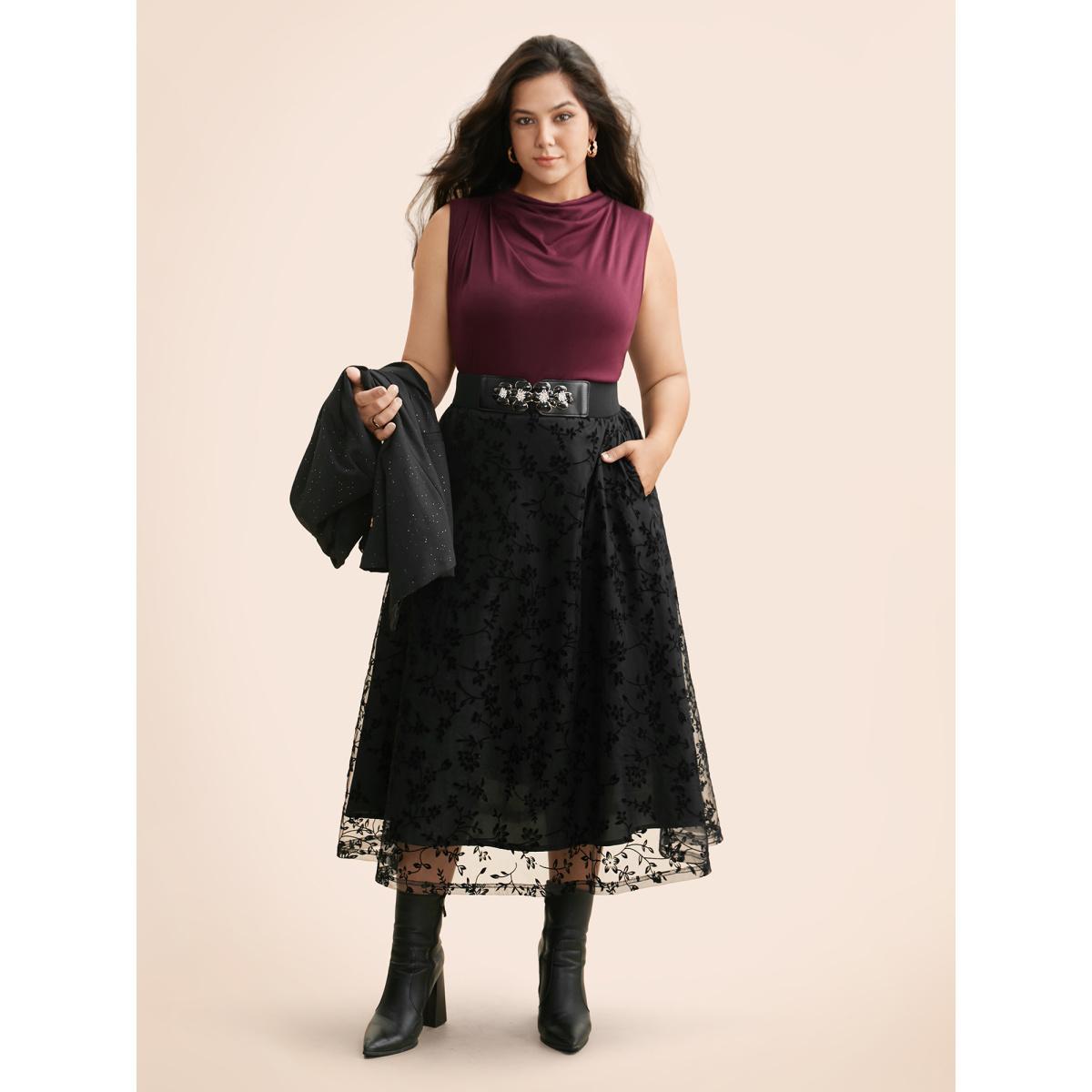 Plus Size Floral Embroidered Mesh Pocket Skirt Women Black Elegant No stretch Slanted pocket Everyday Skirts BloomChic 12/L Product Image