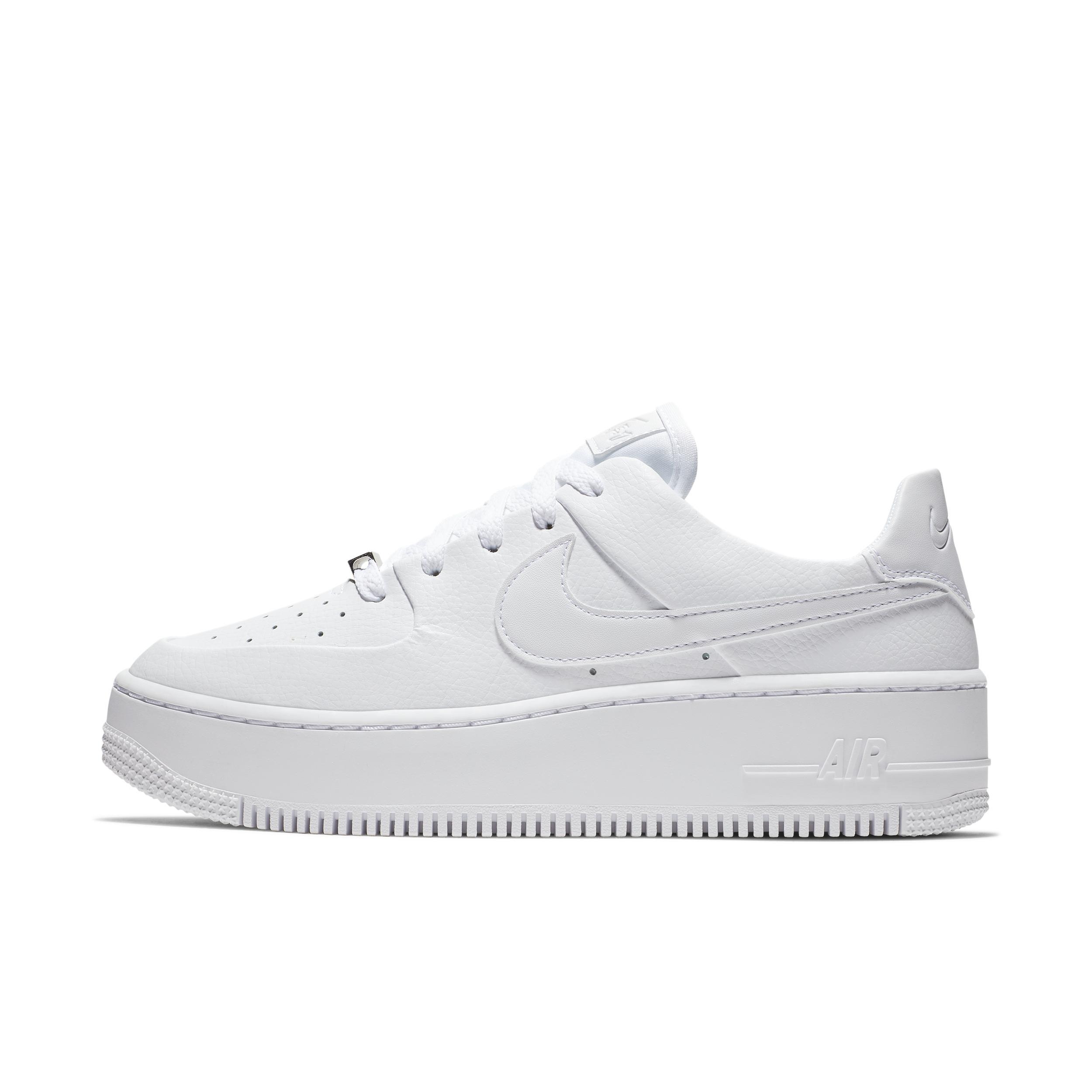 Nike Women's Air Force 1 Sage Low Shoes Product Image