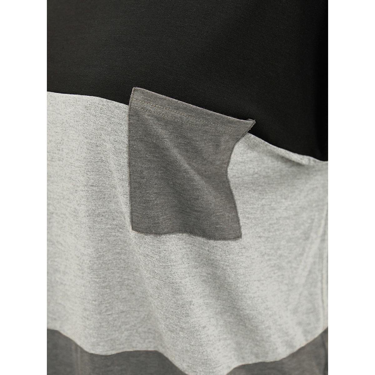 Plus Size Colorblock Contrast Patched Pocket Batwing Sleeve T-shirt Gray Women Casual Contrast Colorblock Round Neck Dailywear T-shirts BloomChic 12/L Product Image
