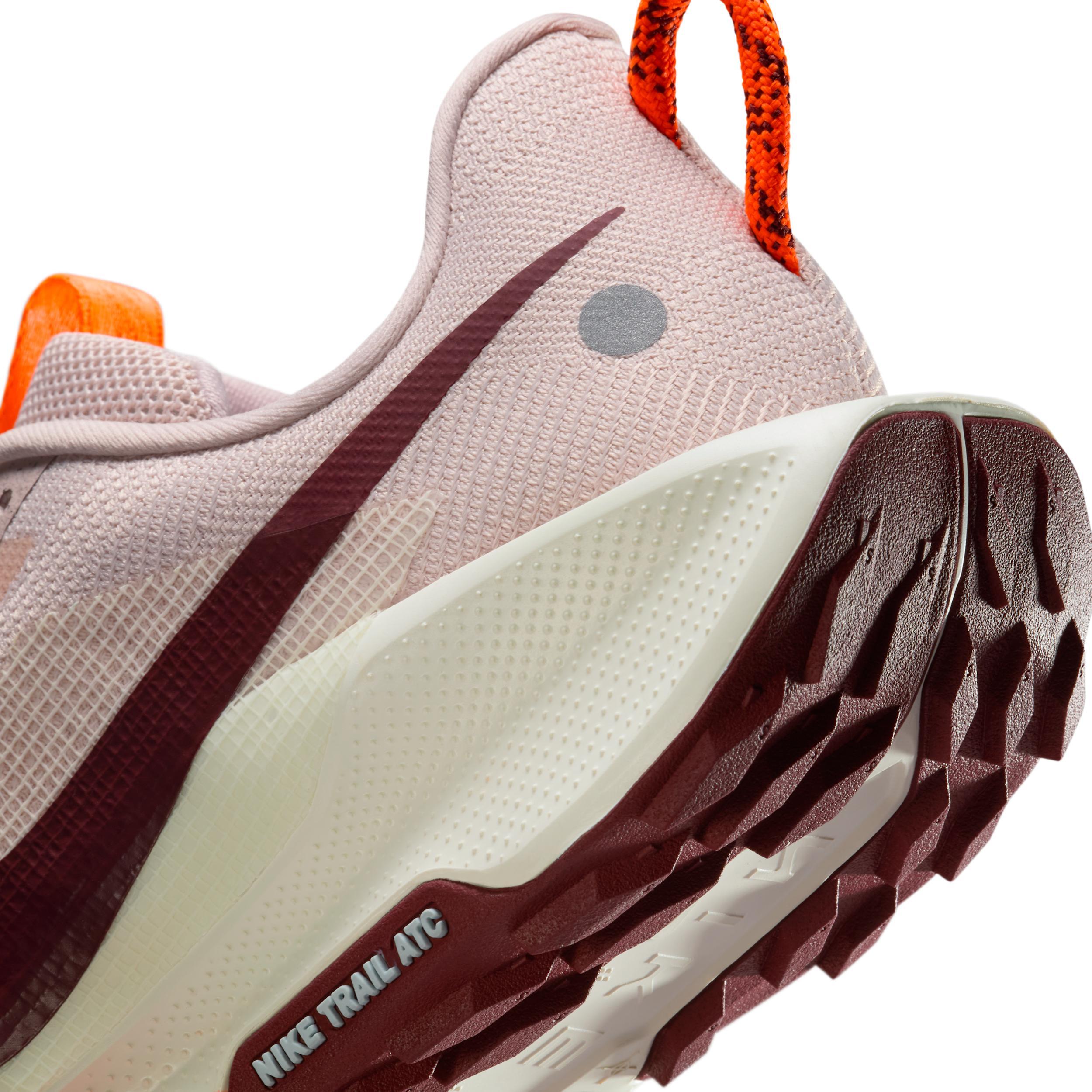 Nike Women's Pegasus Trail 5 Trail Running Shoes Product Image