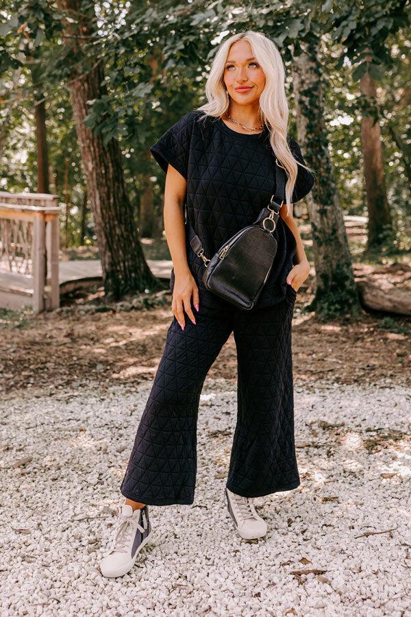 Creekside Cabin Shift Top In Black Product Image