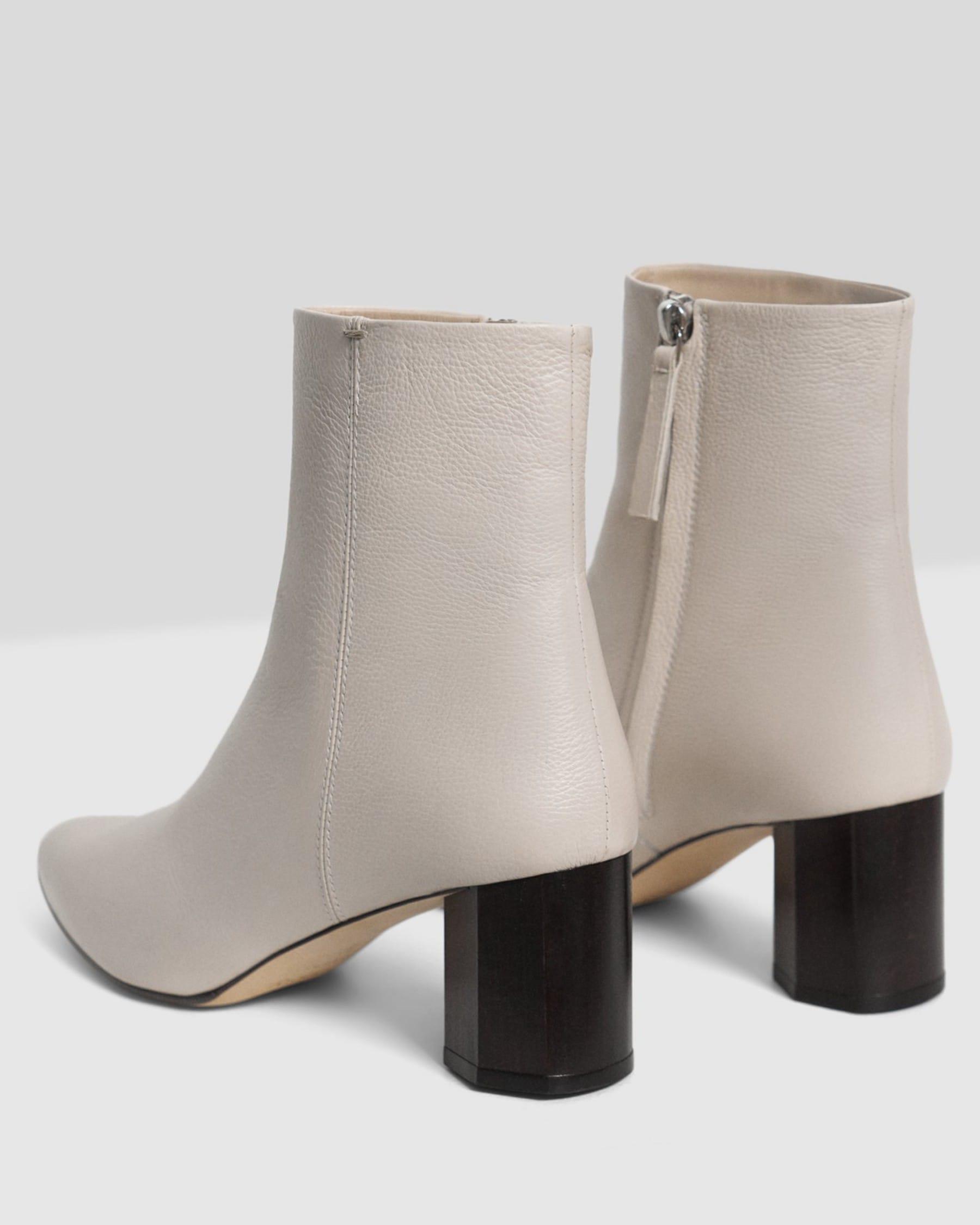 Ankle Bootie in Leather Product Image