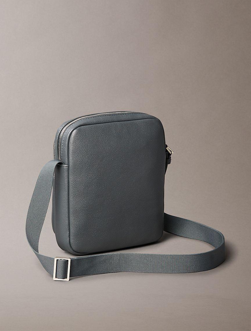 Micro Pebble Reporter Bag Product Image