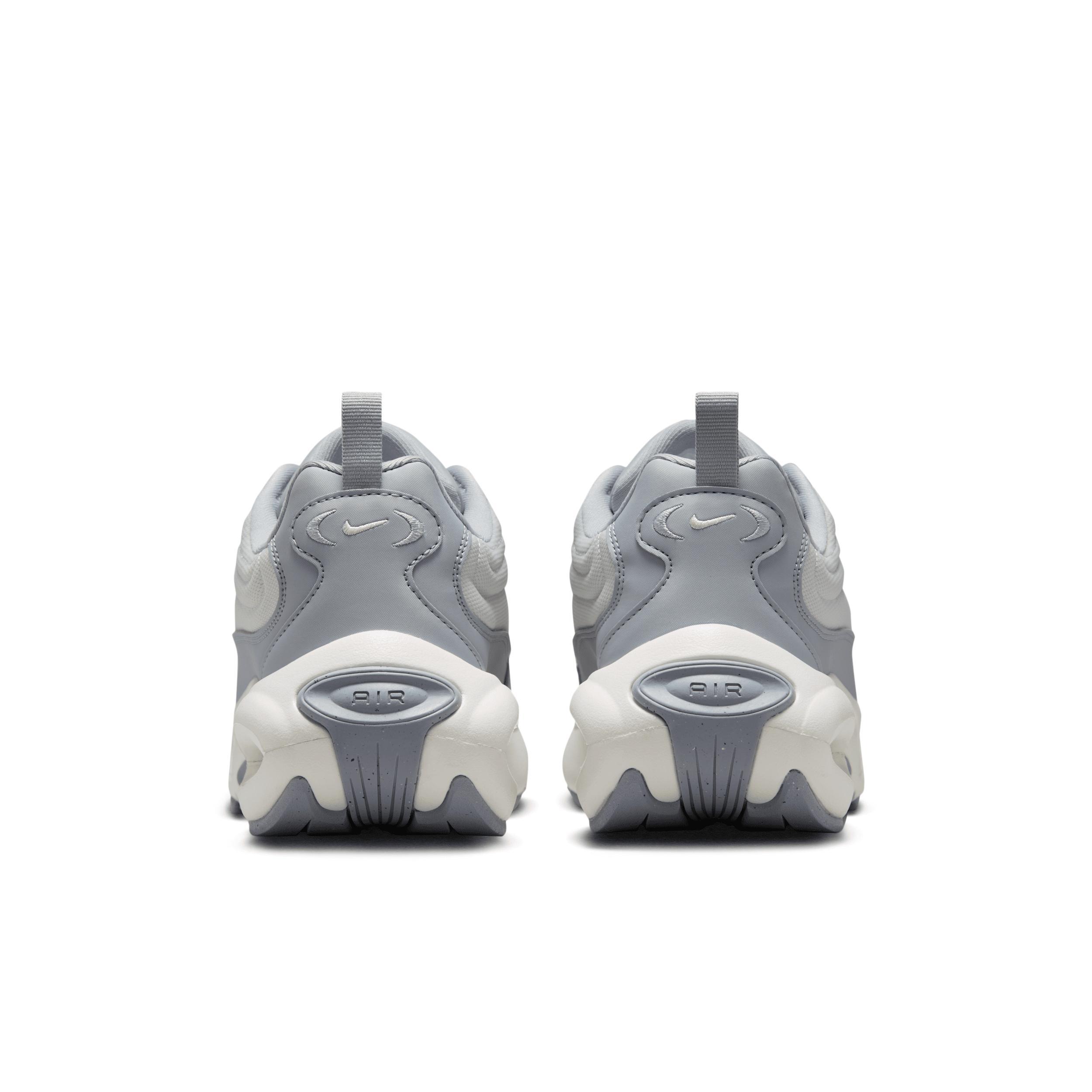Nike Women's Air Max Portal Shoes Product Image
