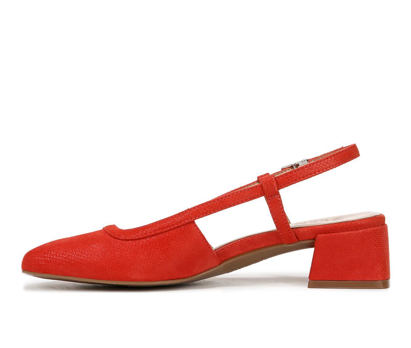 Women's Naturlizer Helena Pumps Product Image