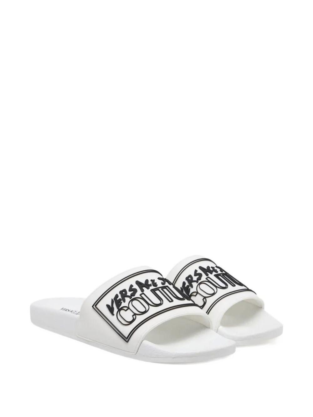 logo-embellished slides Product Image