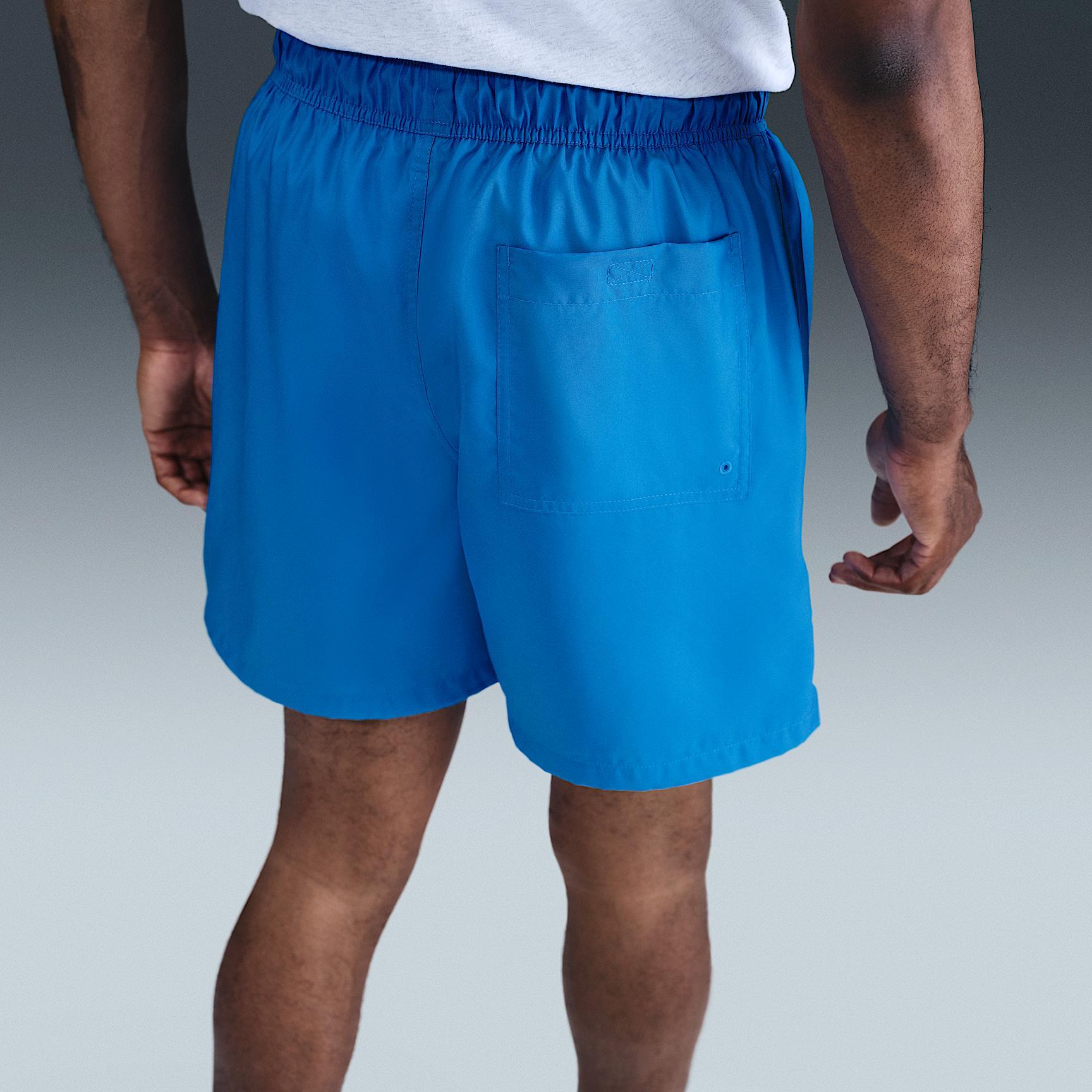 Nike Men's Club Woven Flow Shorts Product Image