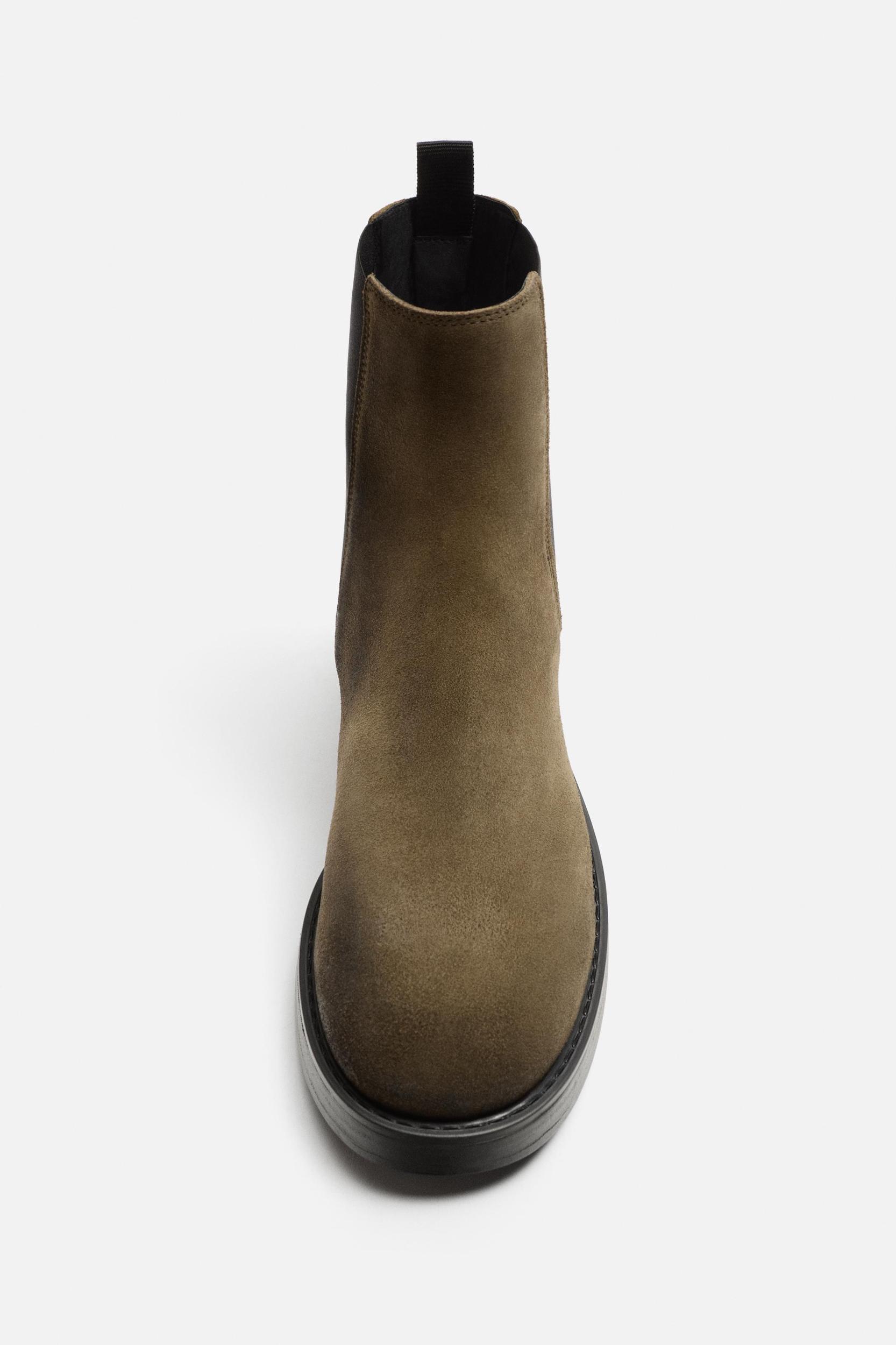 LEATHER CHELSEA BOOTS LIMITED EDITION Product Image