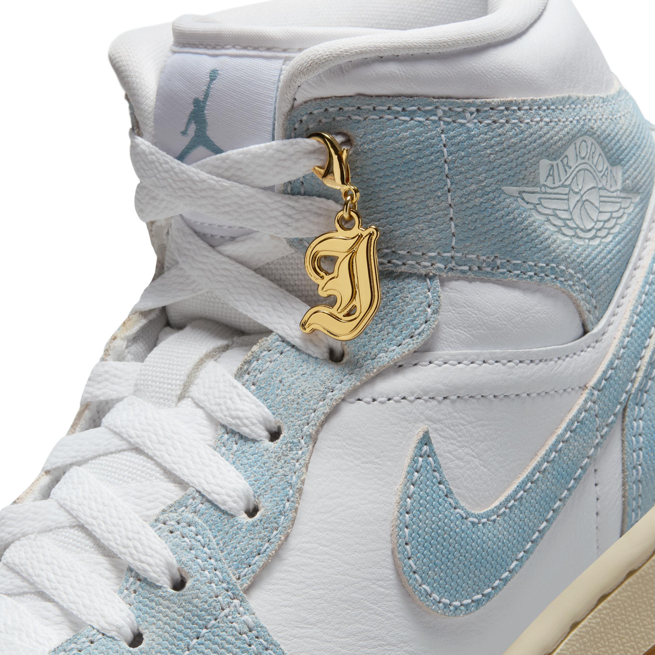 Air Jordan 1 Mid SE Women's Shoes Product Image