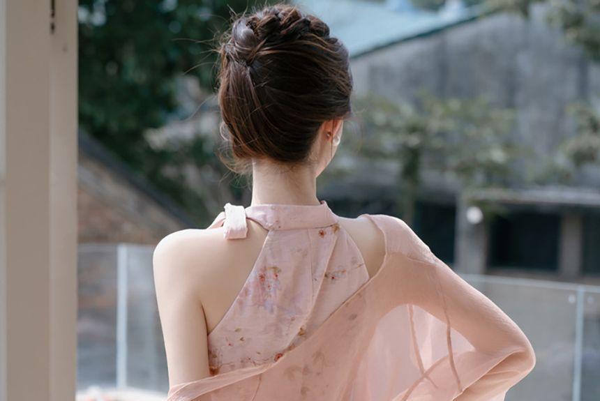 Sleeveless Halter Floral Midi Qipao / Light Jacket / Set Product Image