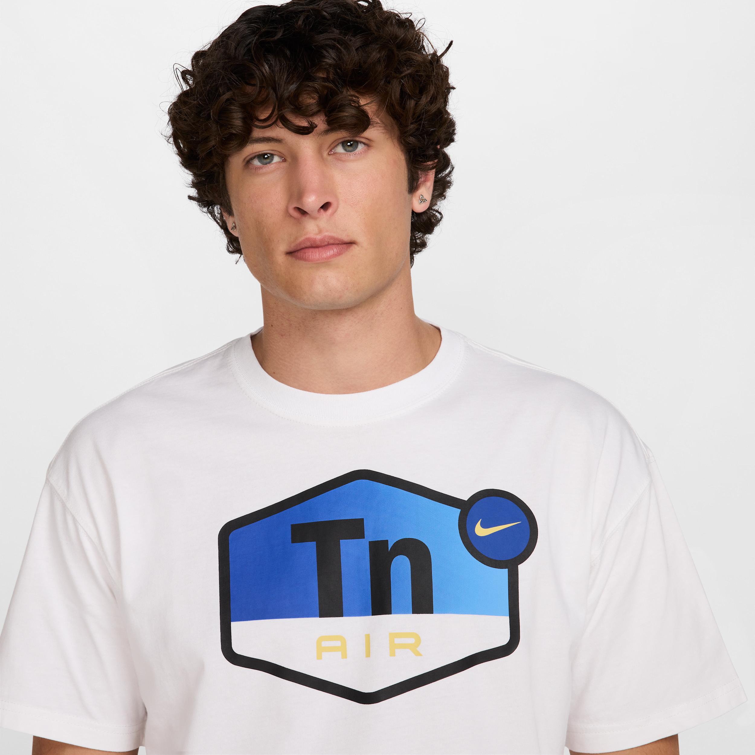 Nike Sportswear Men's Max90 T-Shirt Product Image
