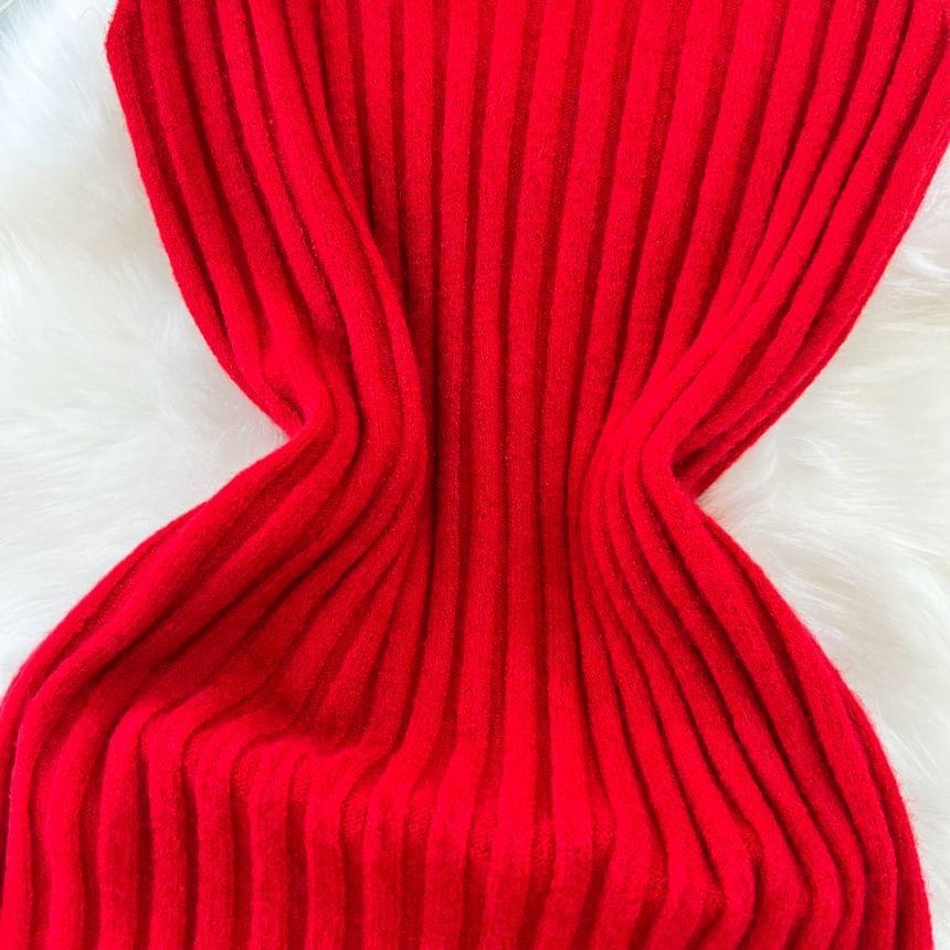 Set: Sleeveless V-Neck Plain Ribbed Knit Sheath Dress + Faux Pearl Cardigan Product Image