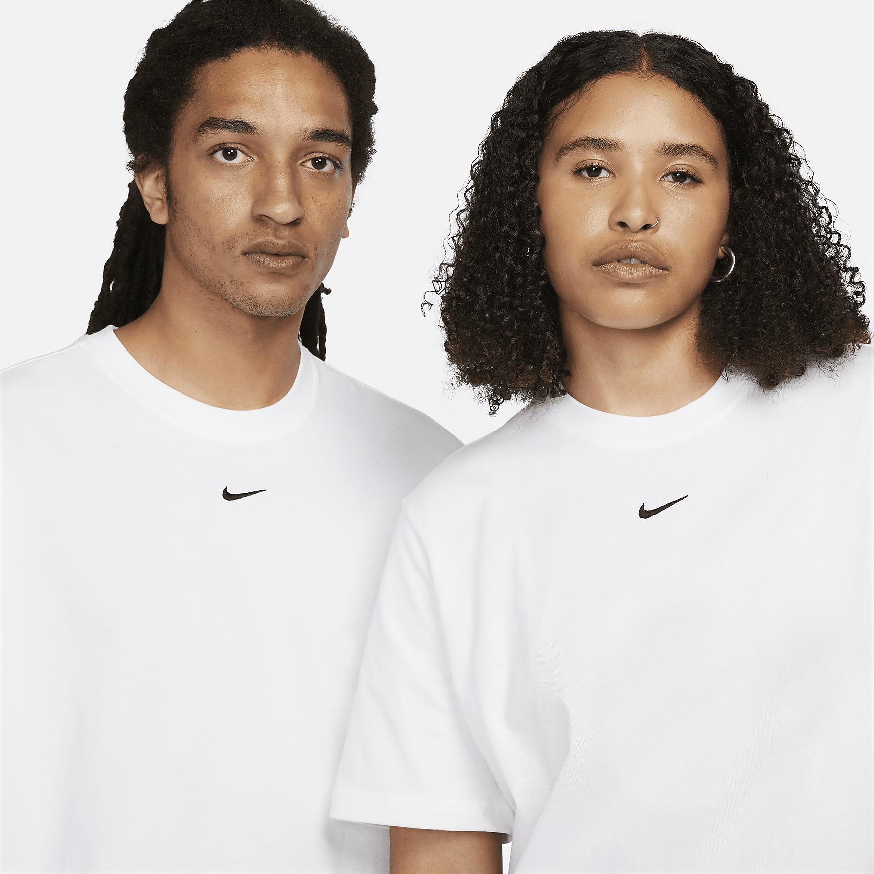 Nike Sportswear Essential Women's Boxy T-Shirt Product Image