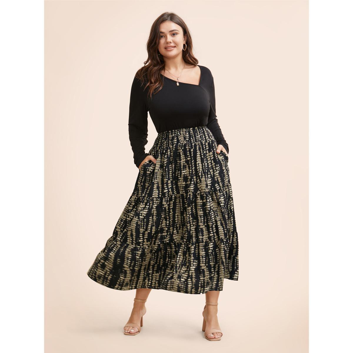Plus Size Geometric Shirred Ruffle Layered Hem Skirt Women Black Casual Shirred No stretch Slanted pocket Everyday Skirts BloomChic 14-16/1X Product Image