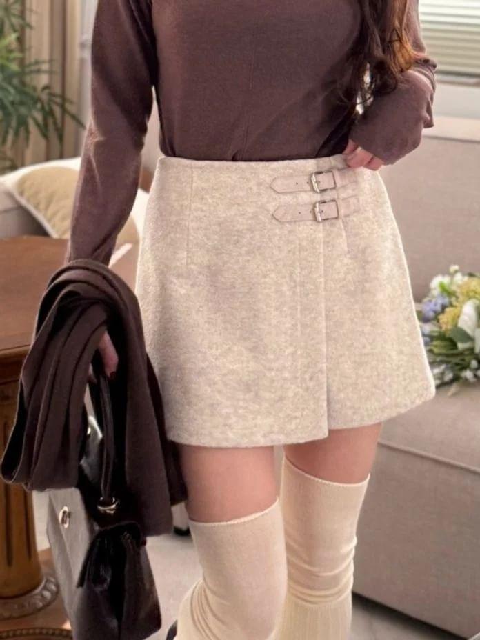 High Waist Buckle Warp Skort Product Image