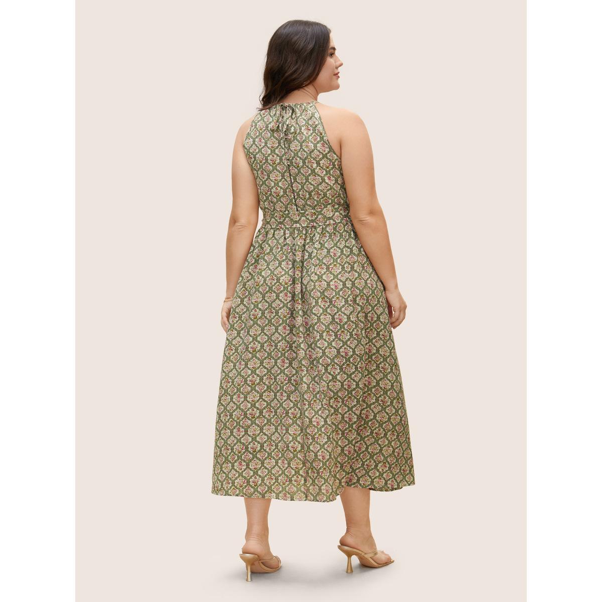 Plus Size Halter Neck Moroccan Print Midi Dress Truegreen Women Elegant Halter neck Sleeveless Curvy BloomChic 10/M Product Image