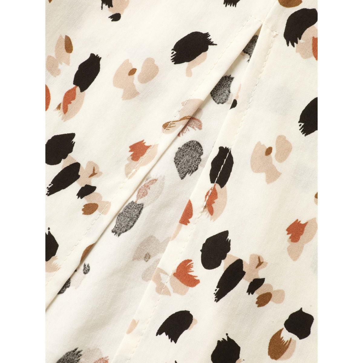 Plus Size Leopard Print Stretchy Waist Wavy Hem Dress Leopard Women Elegant Button Heart neckline Short sleeve Curvy BloomChic 14-16/1X Product Image