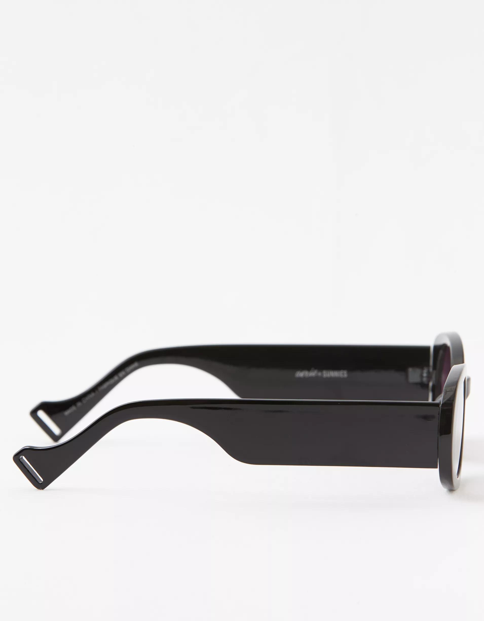 Aerie On Holiday Sunglasses Product Image