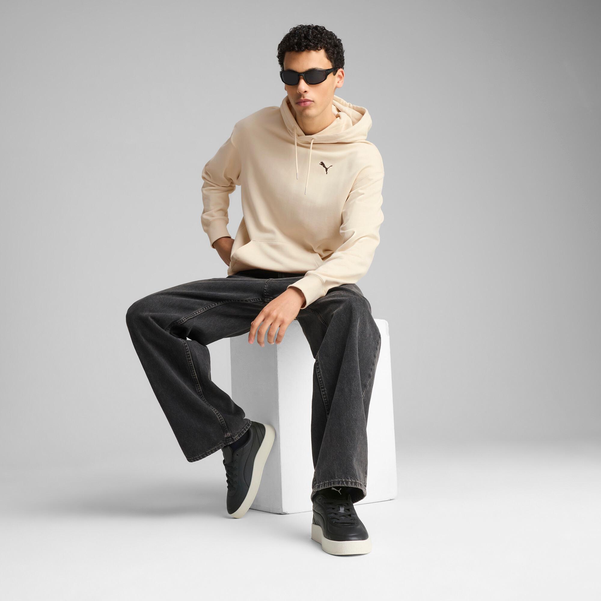 WARDROBE ESSENTIALS Men's Relaxed Hoodie Product Image