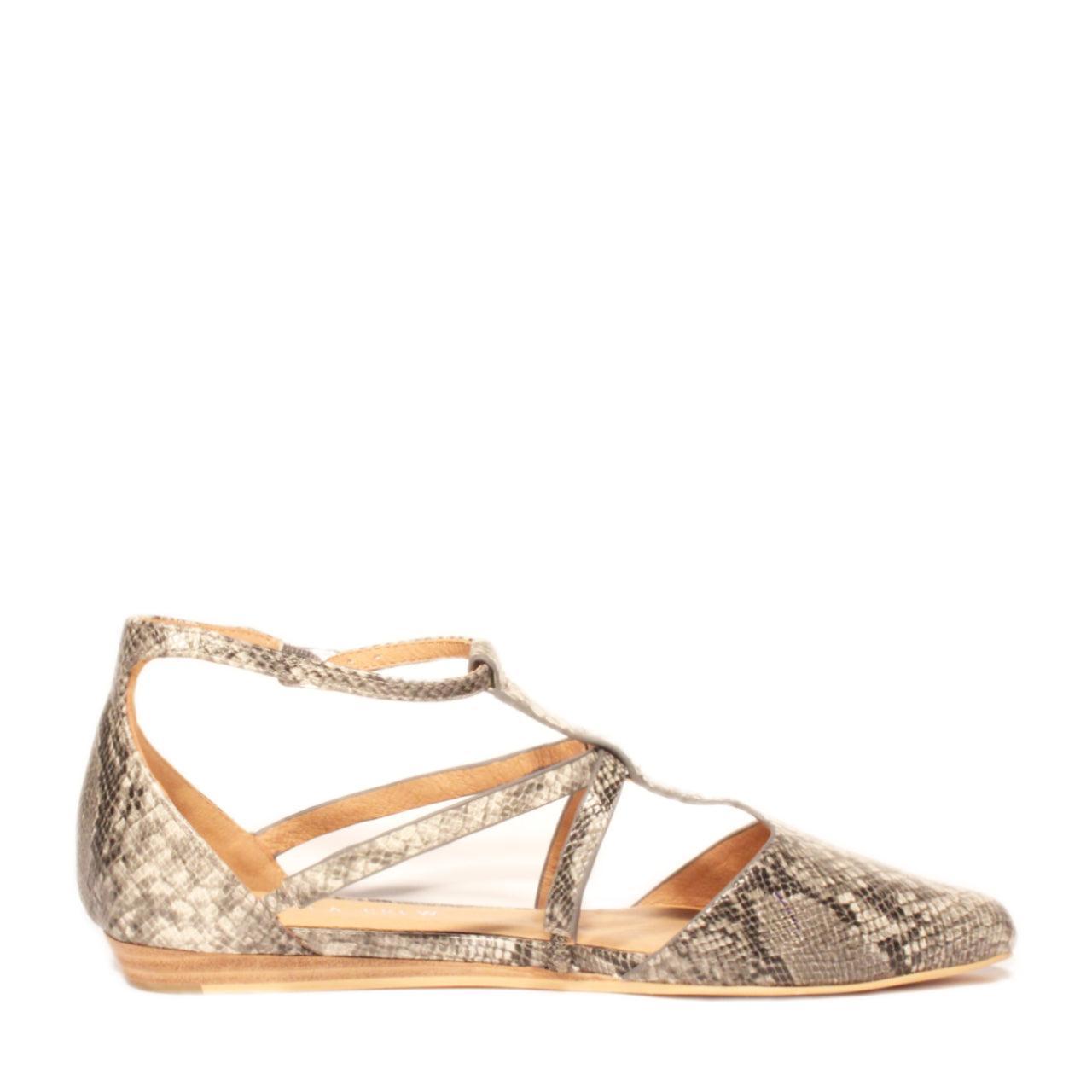 Gadget Multi-Strap Flats Product Image