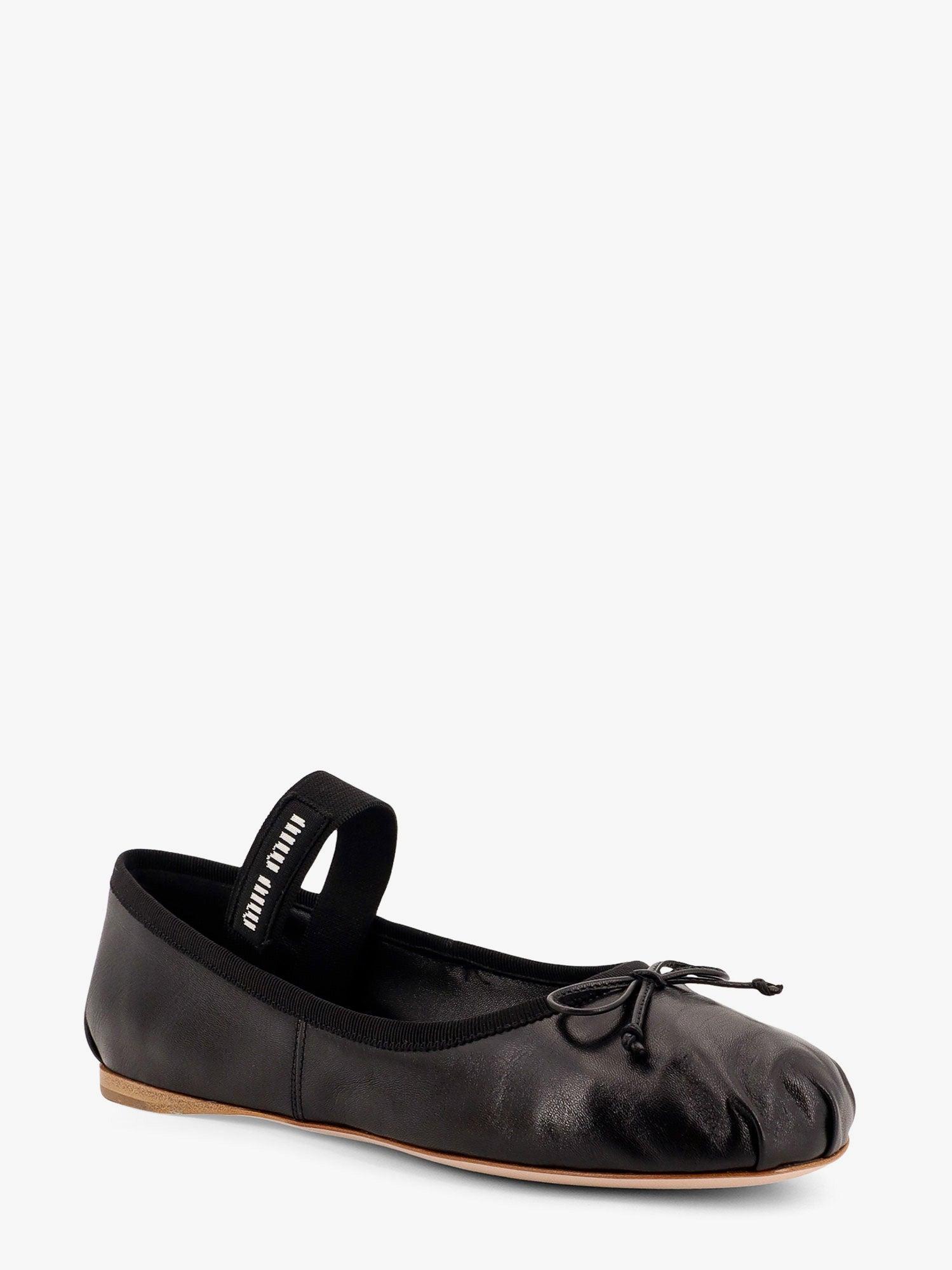 logo-strap ballerina shoes Product Image
