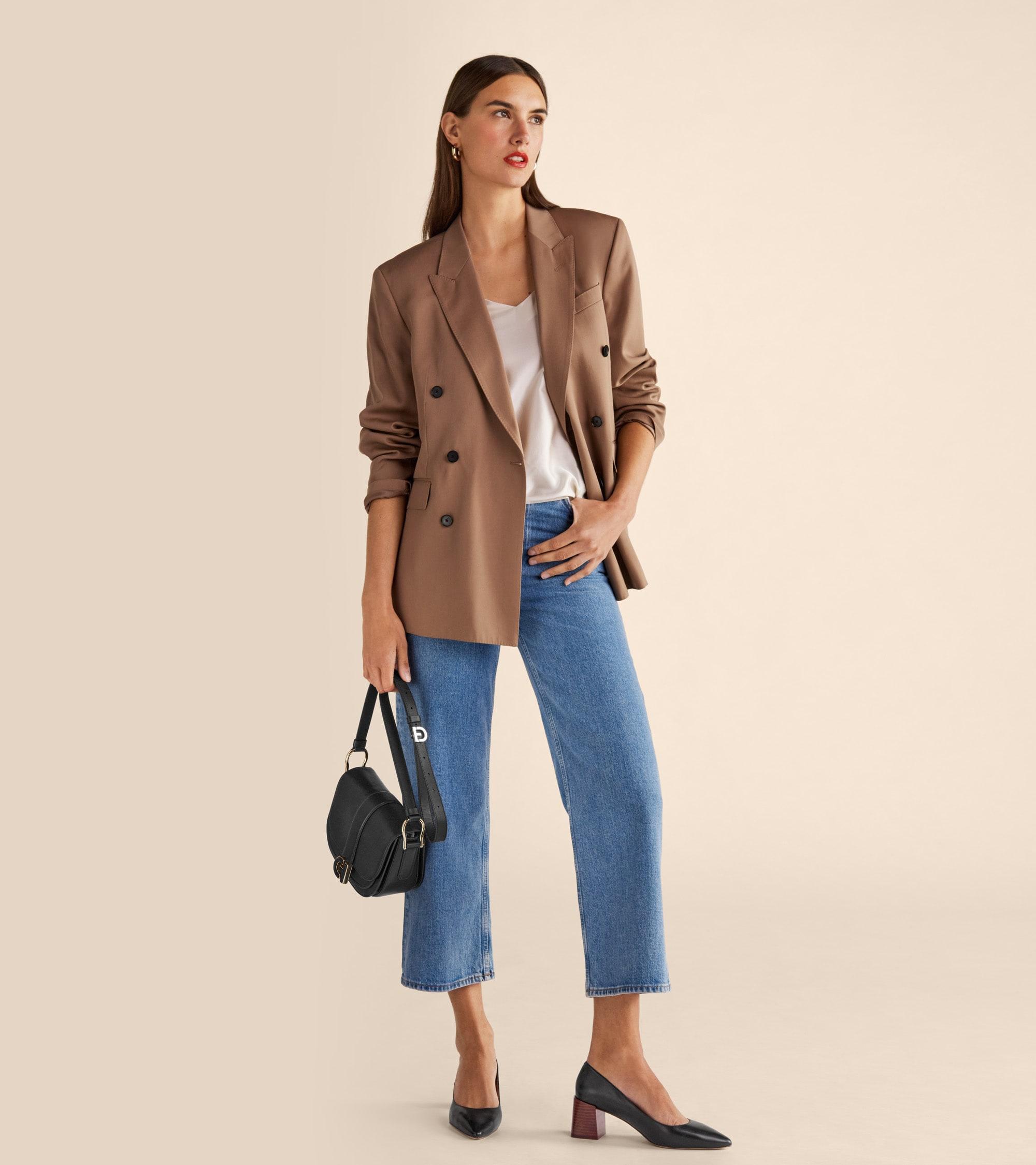 Women's Lidia Leather Bucket Bag Product Image