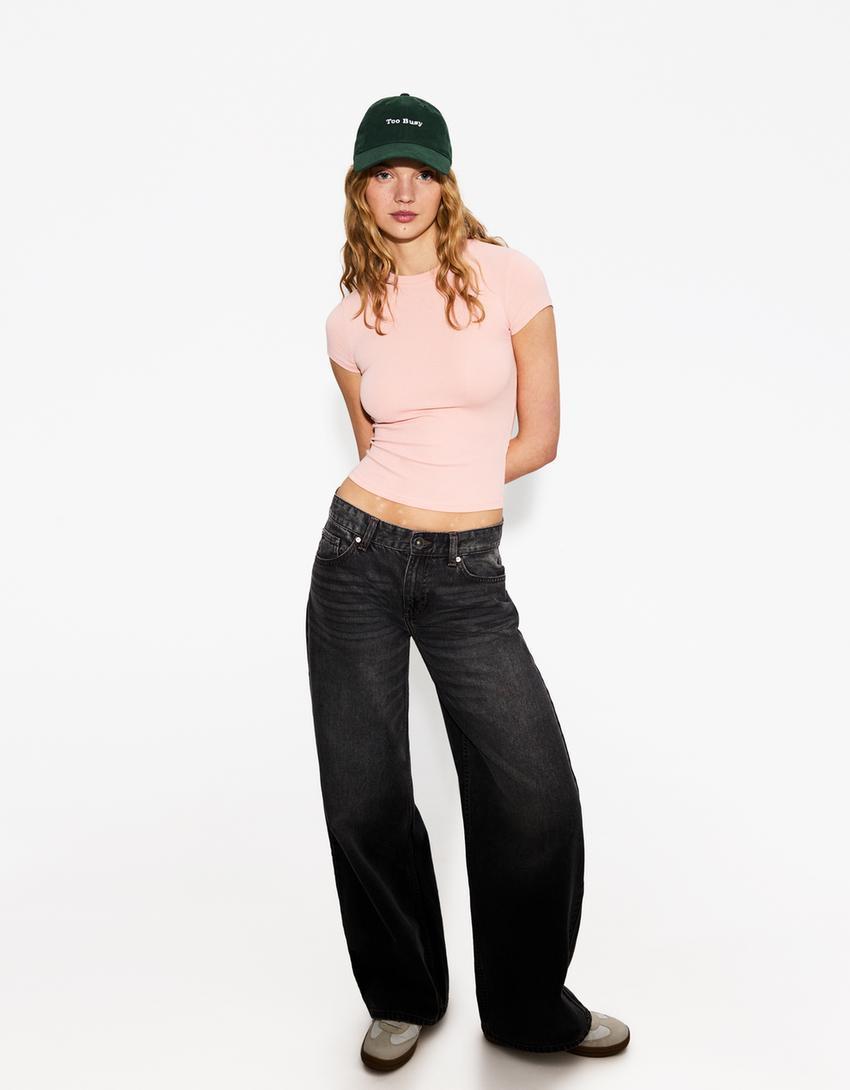 Short sleeve T-shirt with a scoop neck Product Image