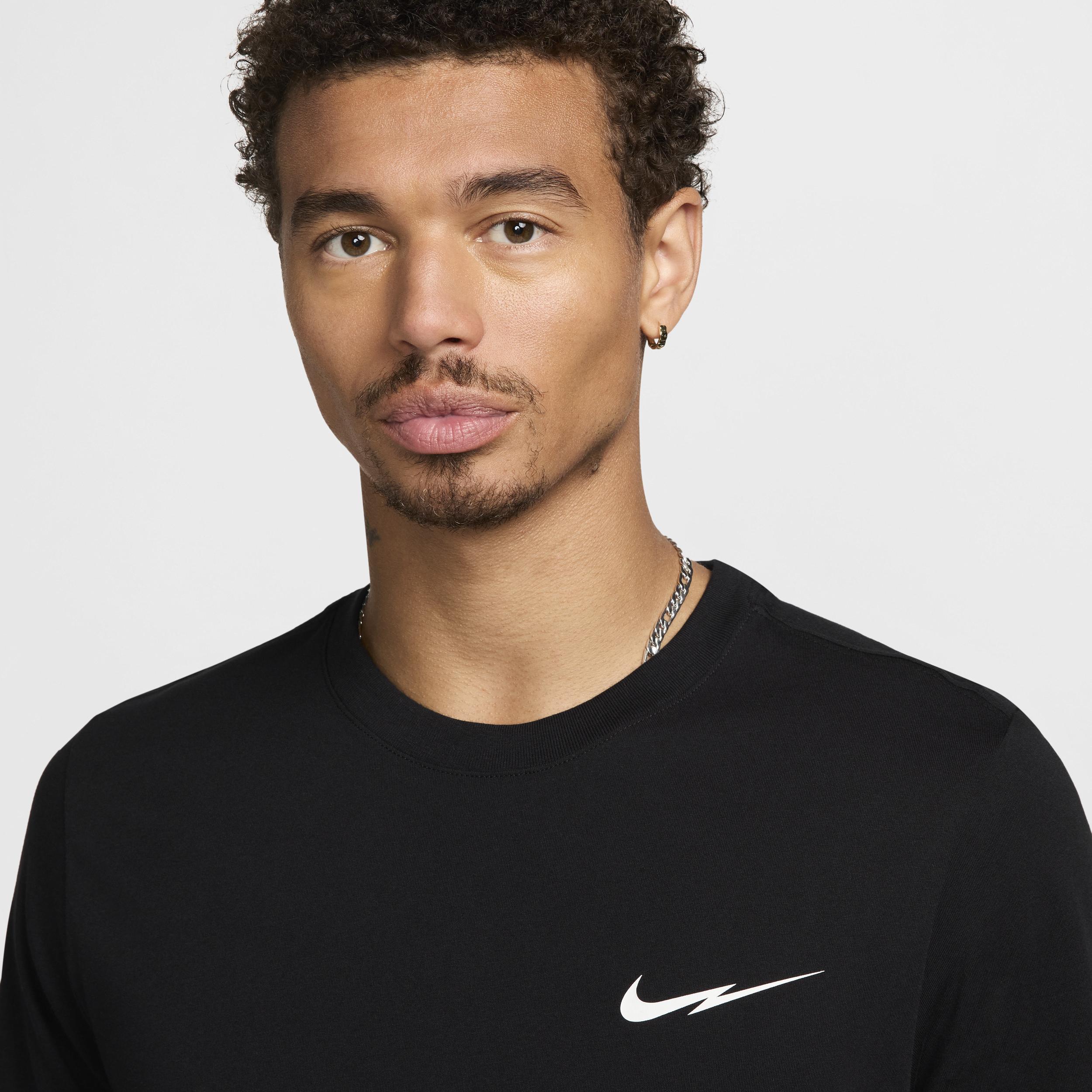 Nike Sportswear Men's T-Shirt Product Image