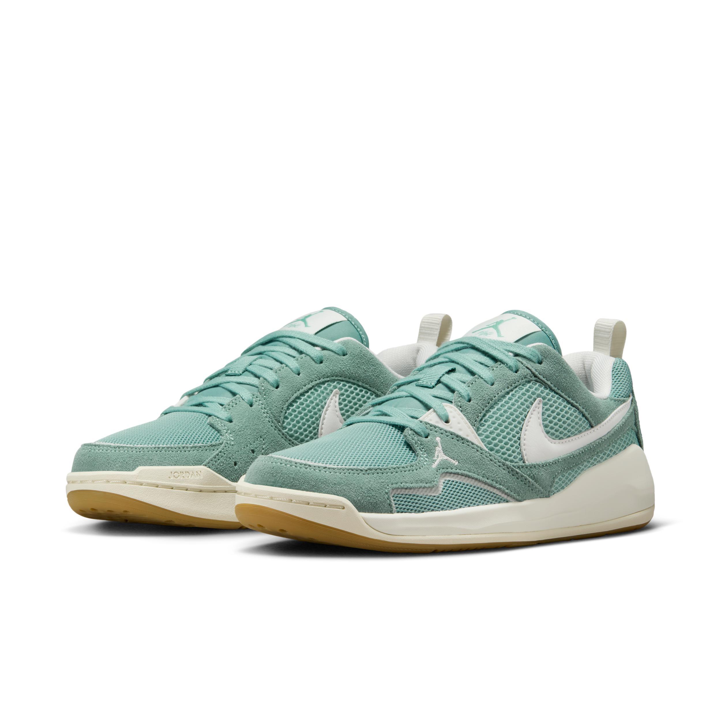Women's Jordan CMFT Era Shoes Product Image