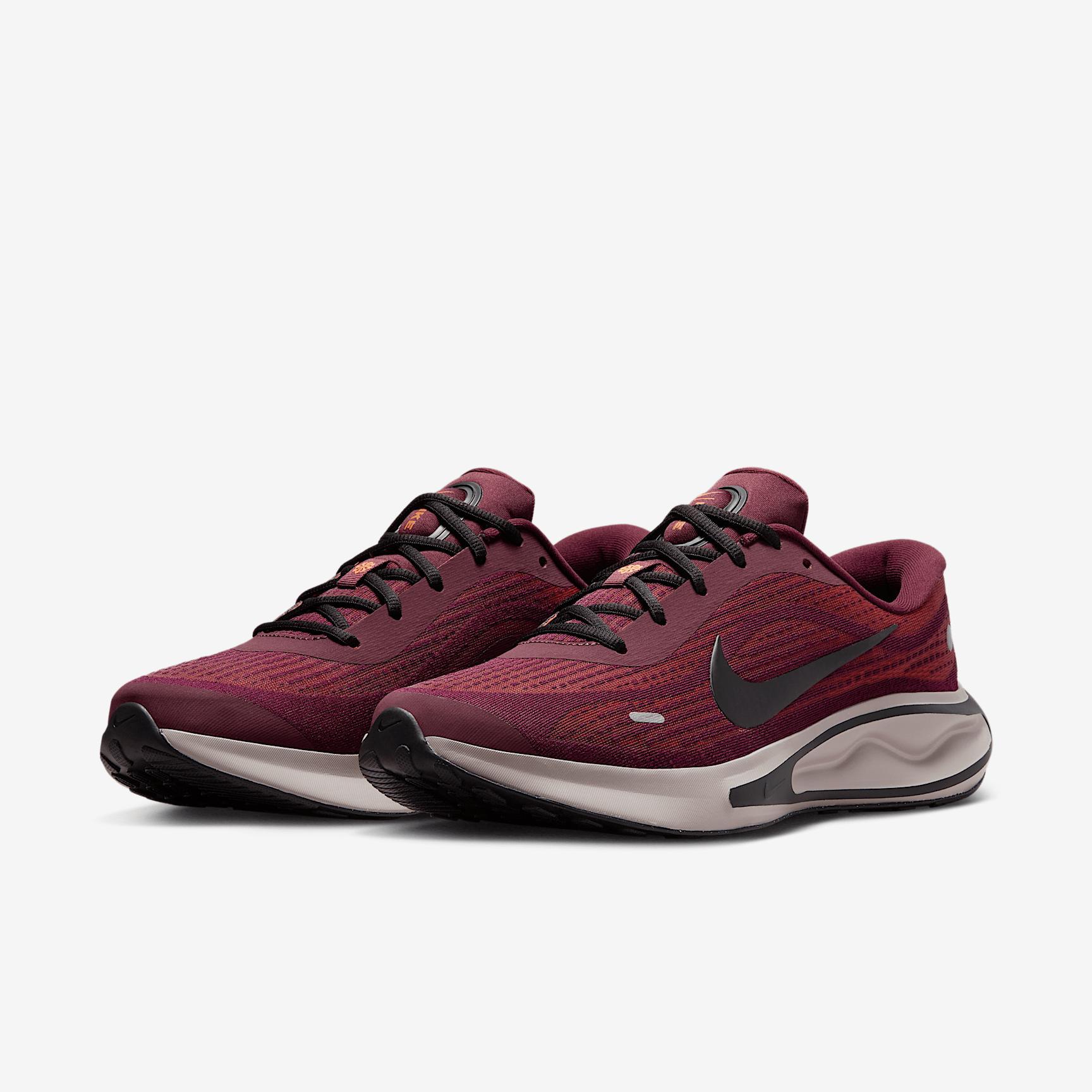 Nike Journey Run Men's Road Running Shoes Product Image