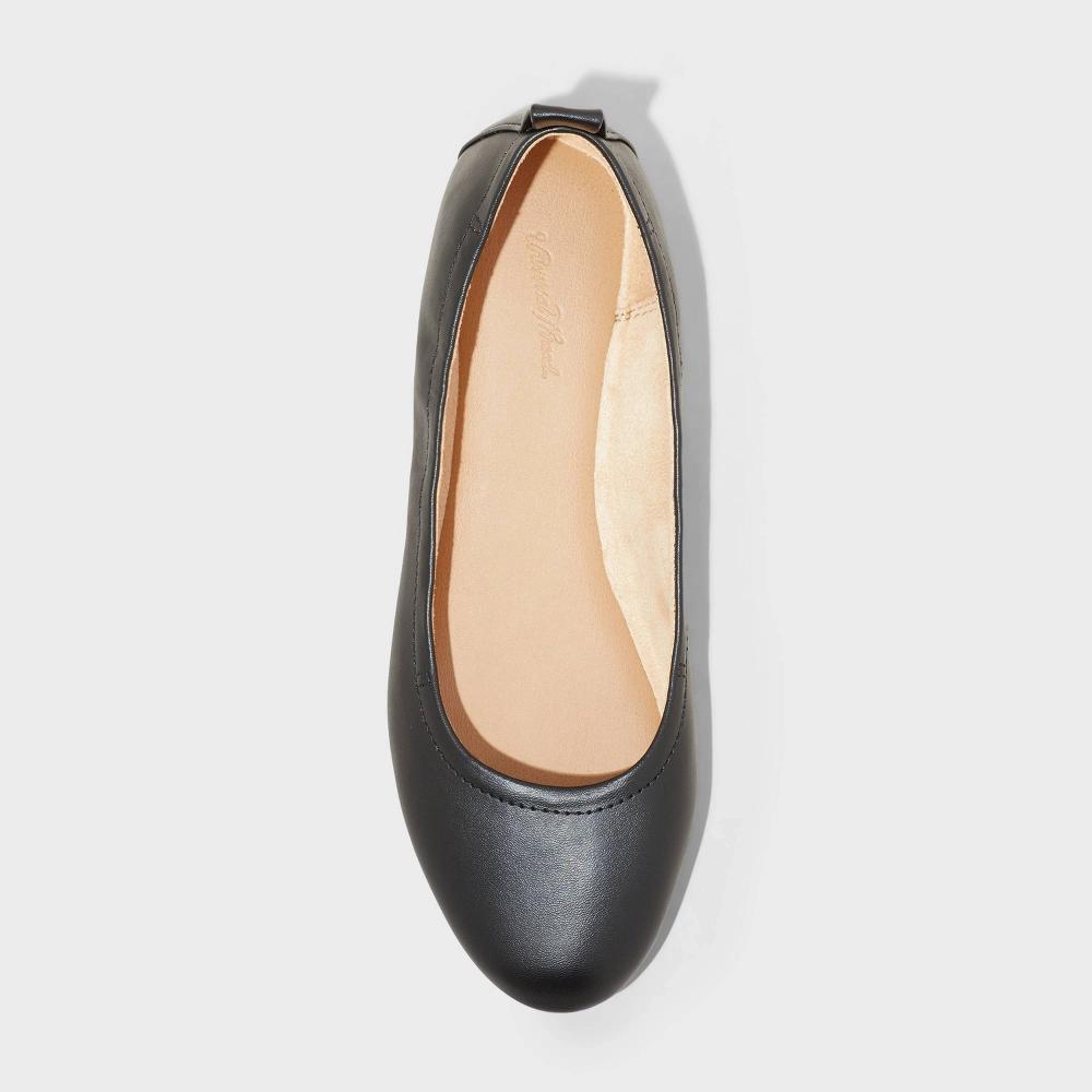 Womens Danielle Scrunch Ballet Flats with Memory Foam Insole - Universal Thread Black 8 Product Image
