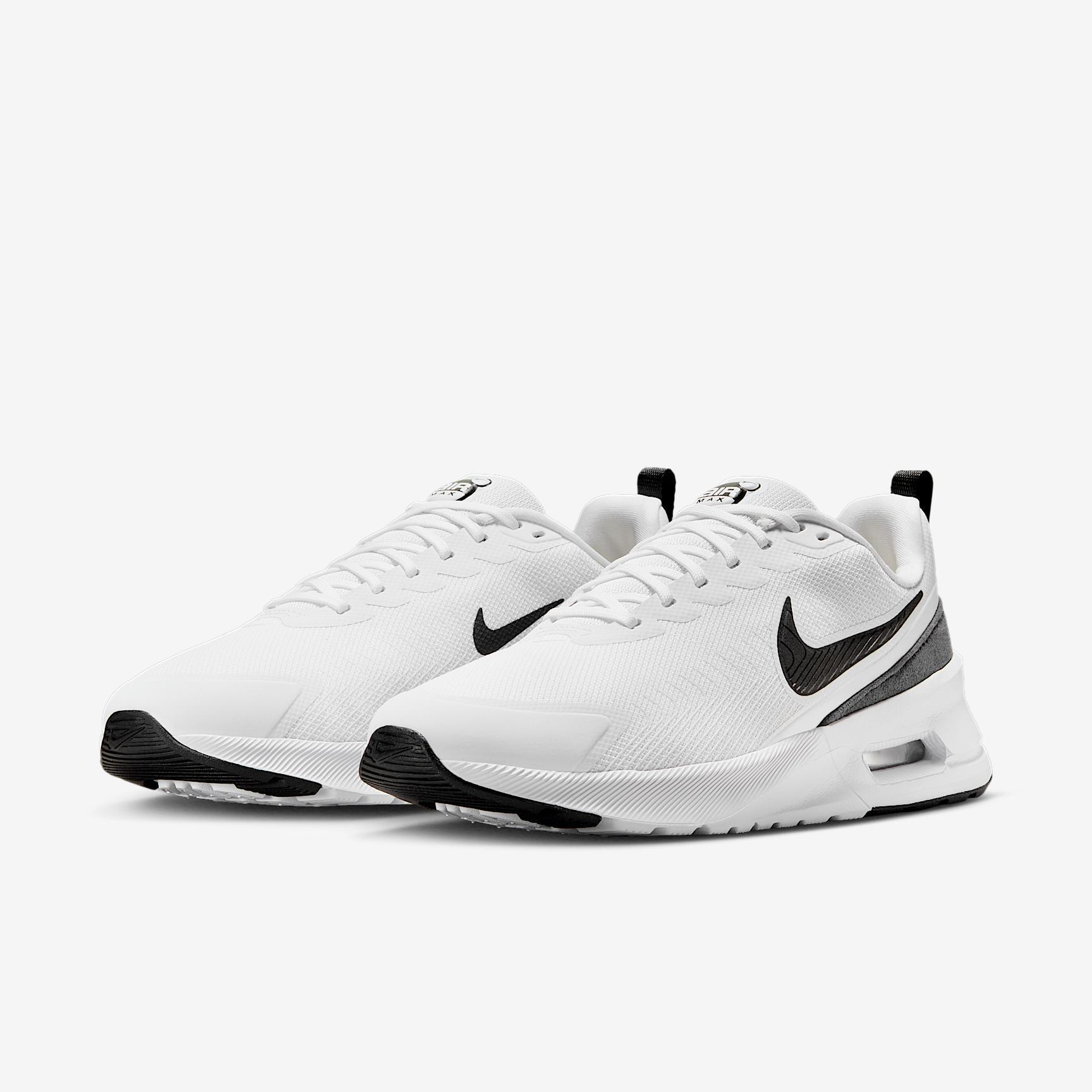 Nike Women's Air Max Nuaxis Shoes Product Image
