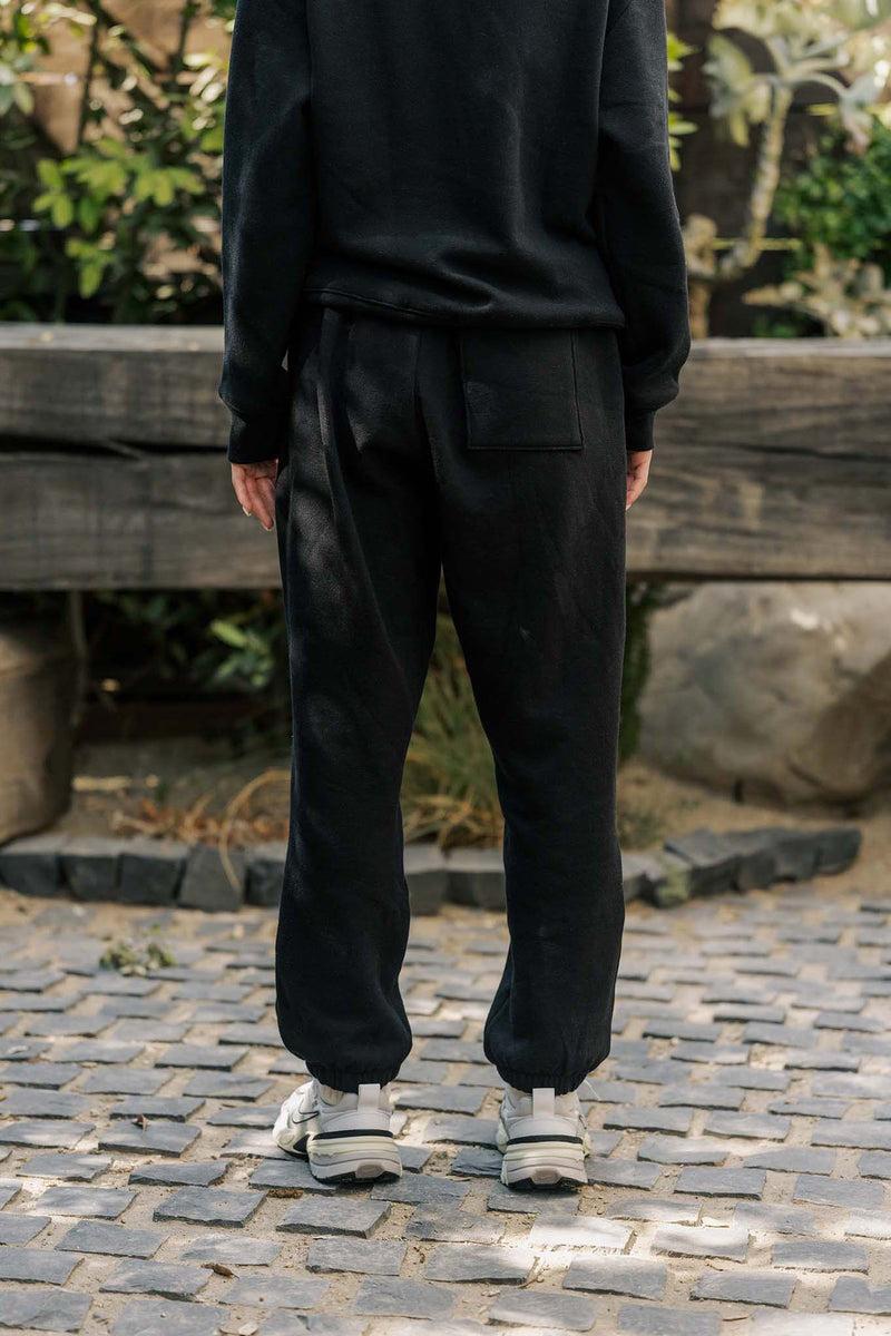 Women's Organic Heavyweight Fleece Sweatpants in Black Product Image