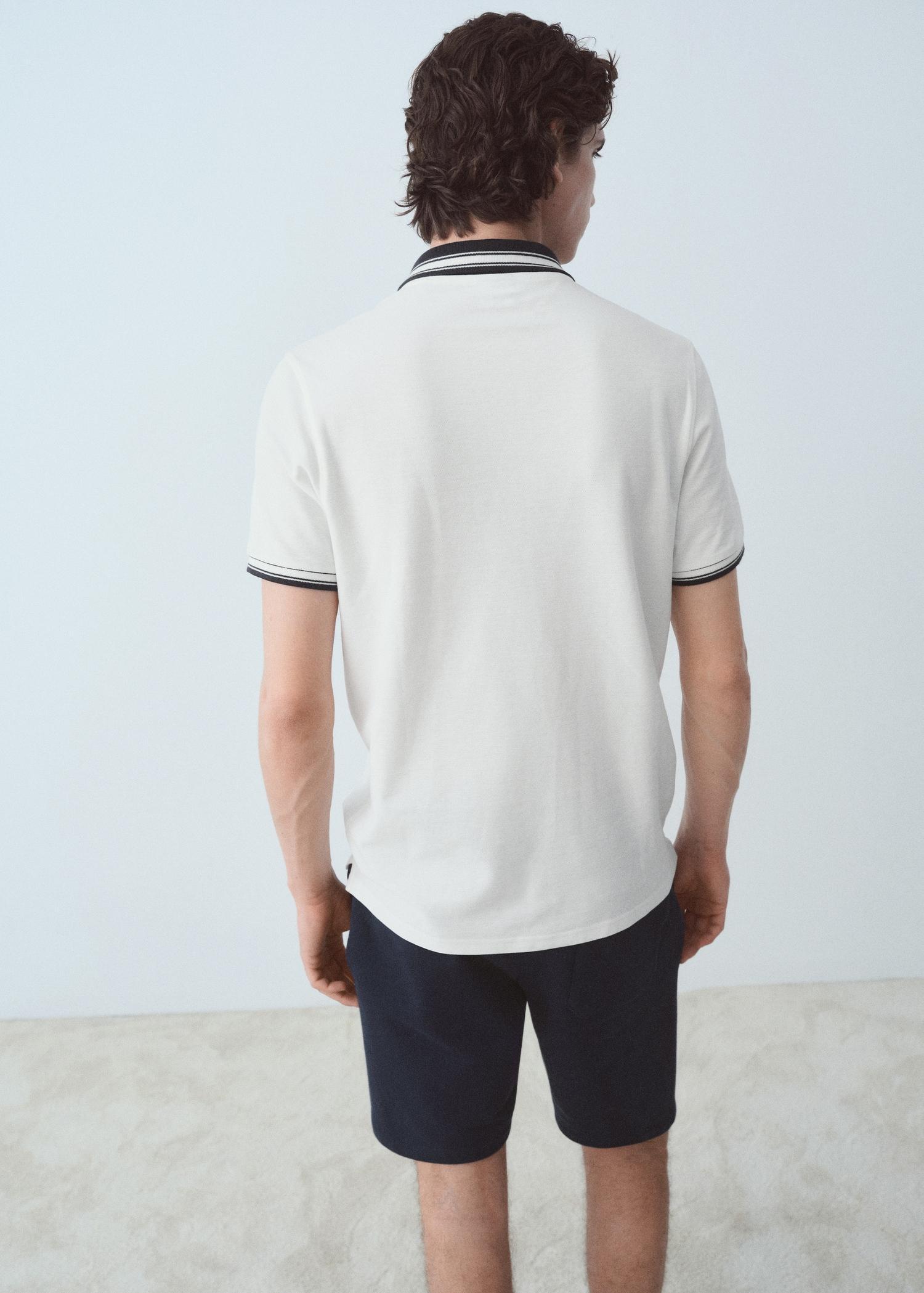 Contrasting neck cotton polo shirt - Men | MANGO USA Product Image