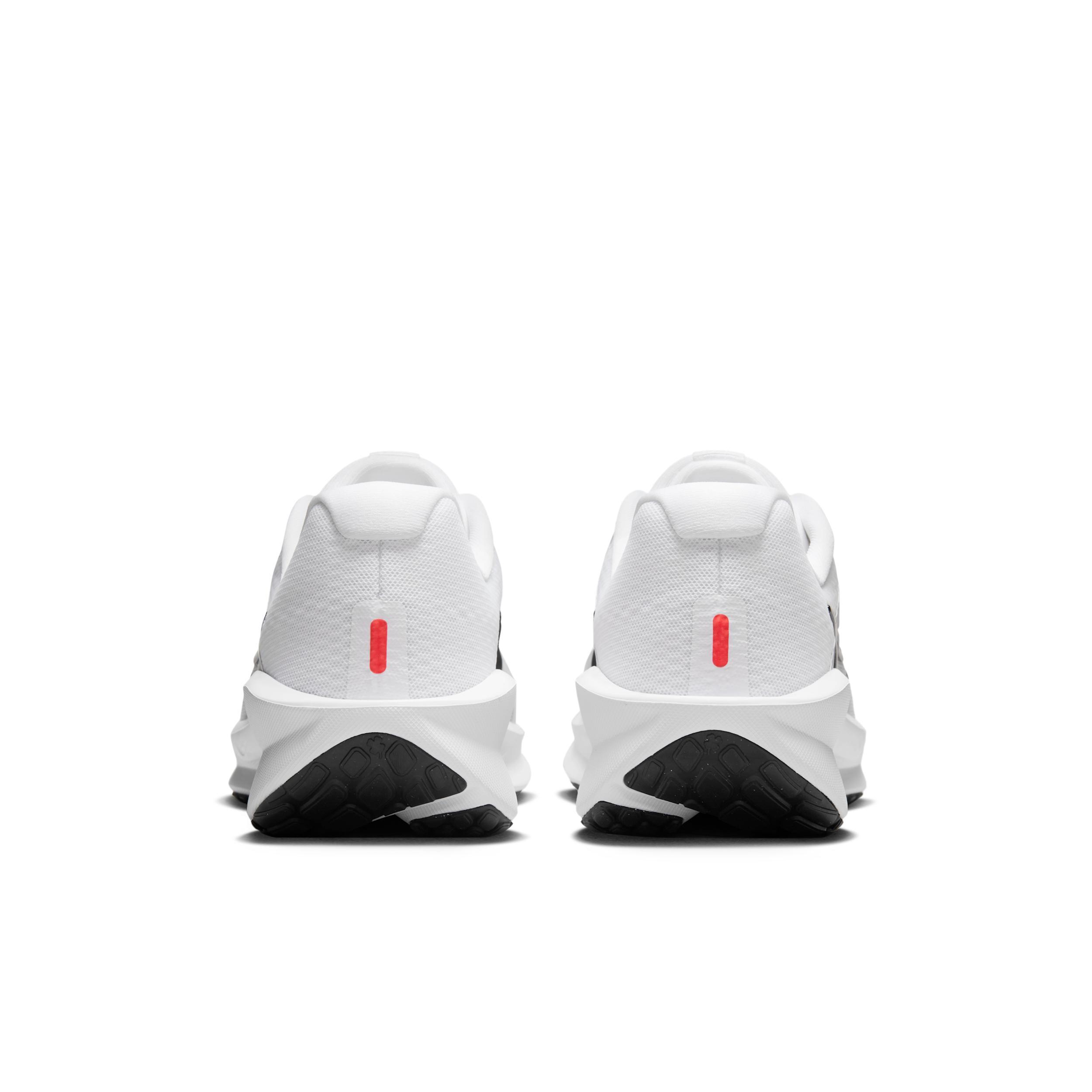 Nike Men's Downshifter 13 Road Running Shoes Product Image
