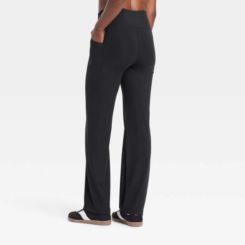 Womens Everyday Soft Ultra High-Rise Core Capri Leggings - All In Motion Black S: Moisture Wicking, Quick Dry, UPF 50+ Product Image