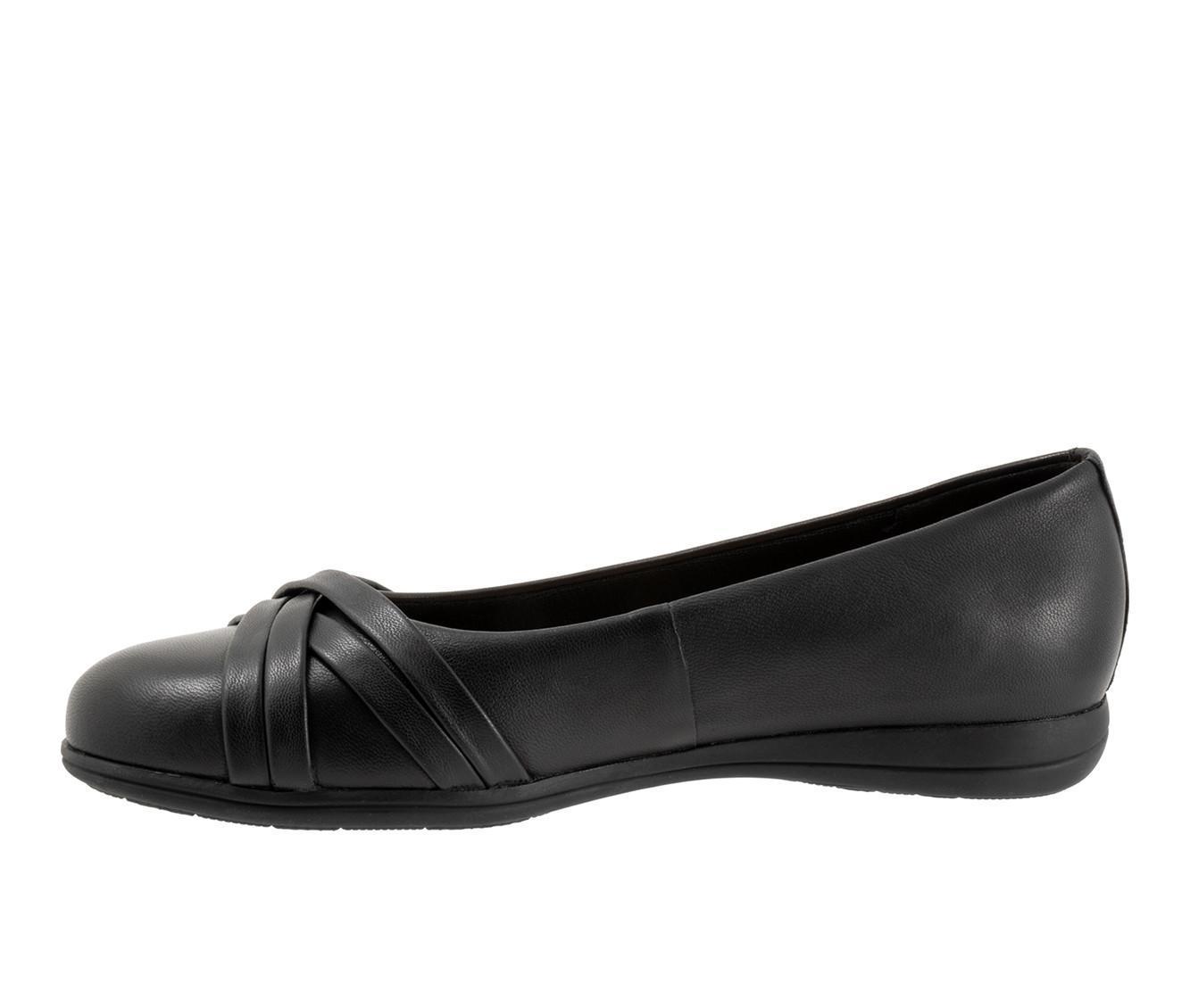 Women's Baretraps Covette Casual Flats Product Image