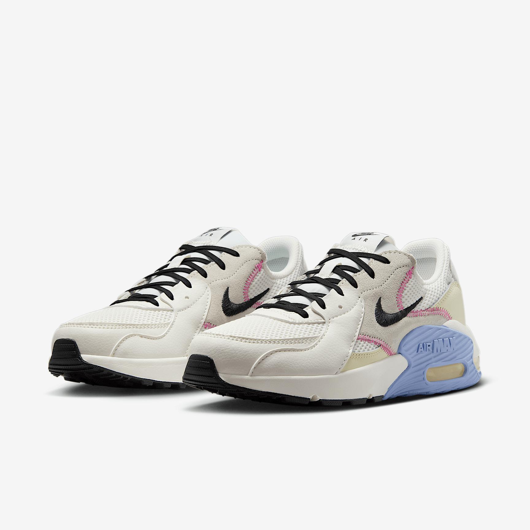 Nike Women's Air Max Excee Shoes Product Image