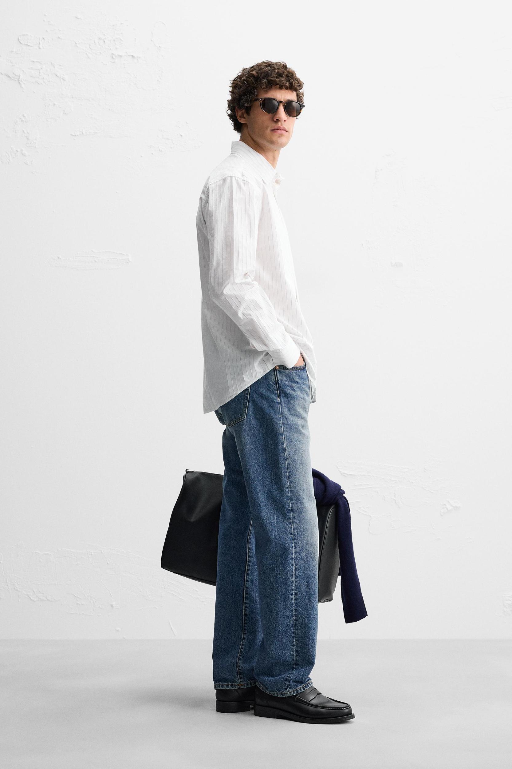STRIPED SHIRT Product Image