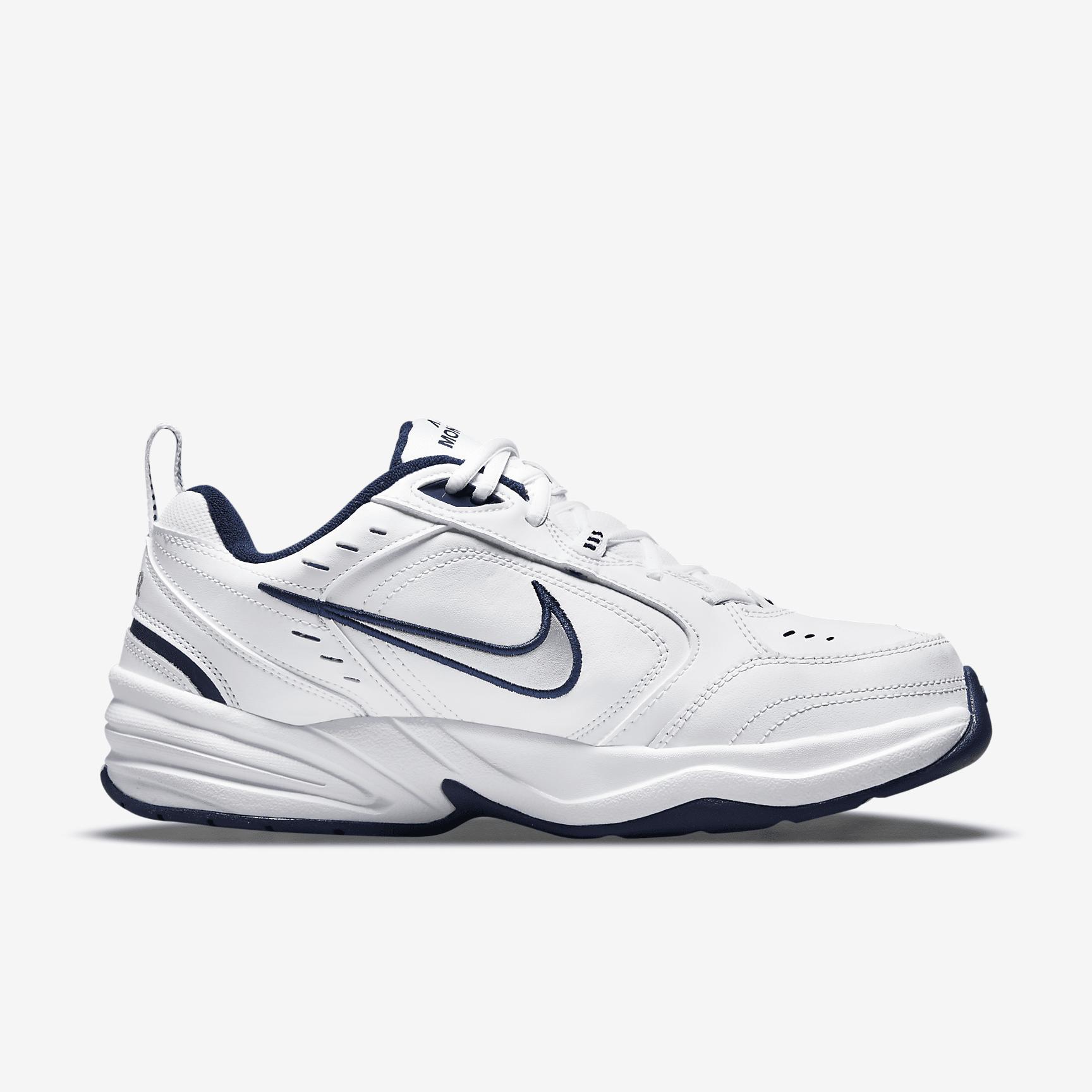 Nike Air Monarch IV Men's Workout Shoes (Extra Wide) Product Image