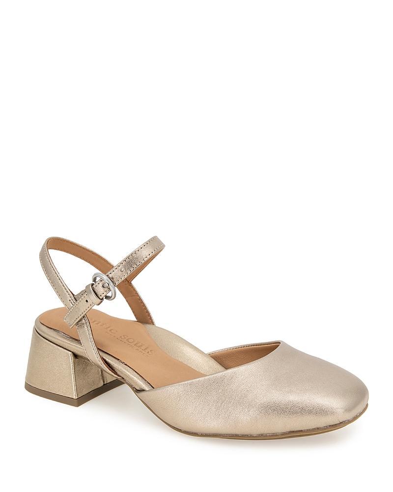 Gentle Souls by Kenneth Cole Womens Lucinda Pumps Product Image