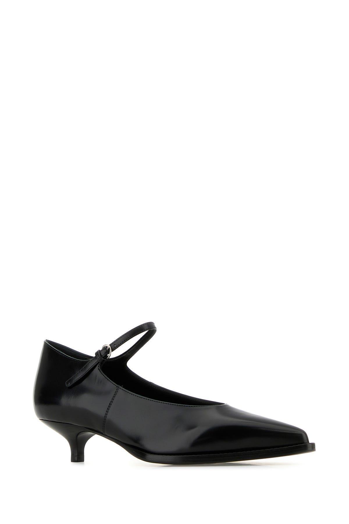 Universal Midform Sandals Product Image