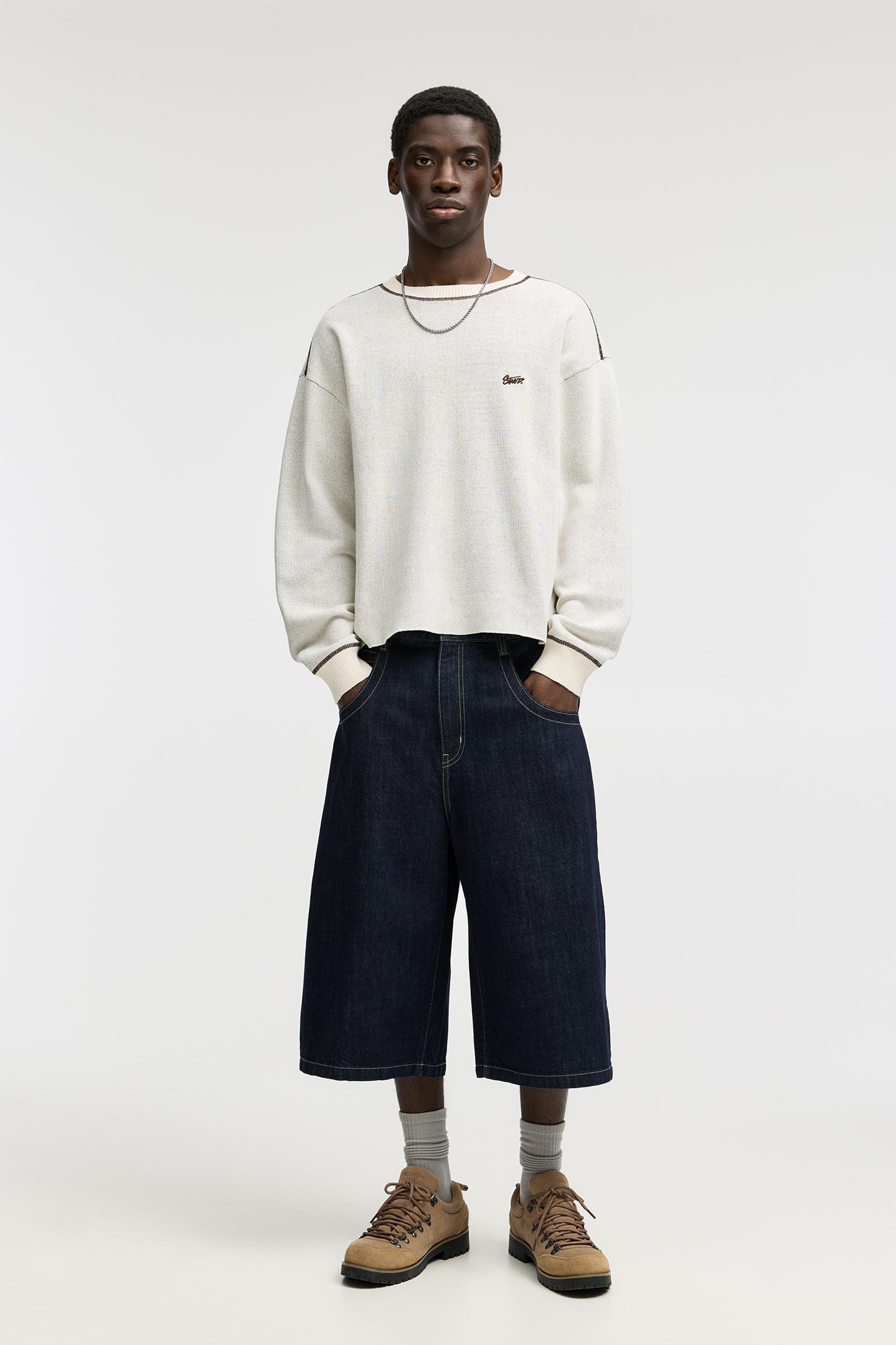 STWD sweater with seam details Product Image