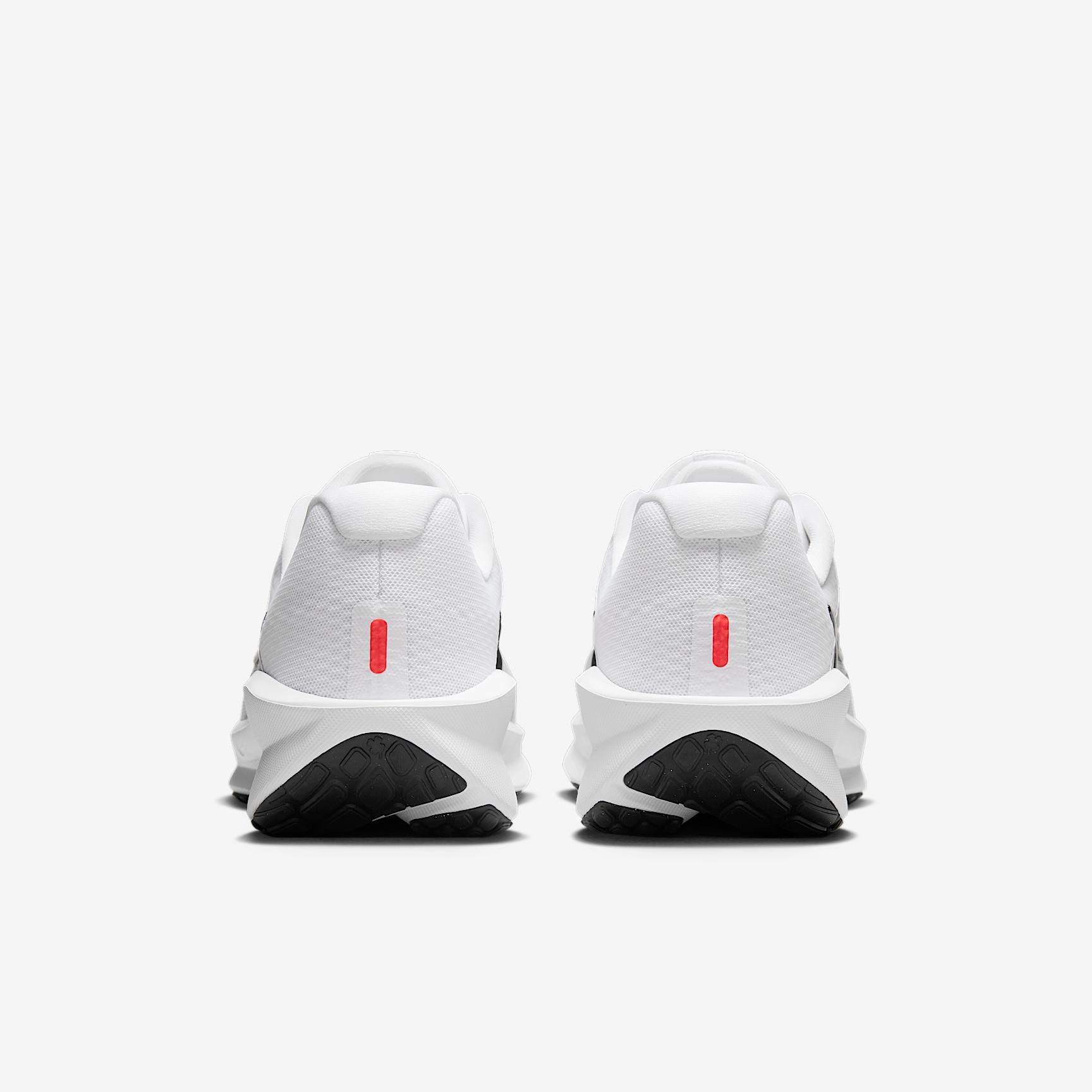 Nike Men's Downshifter 13 Road Running Shoes Product Image